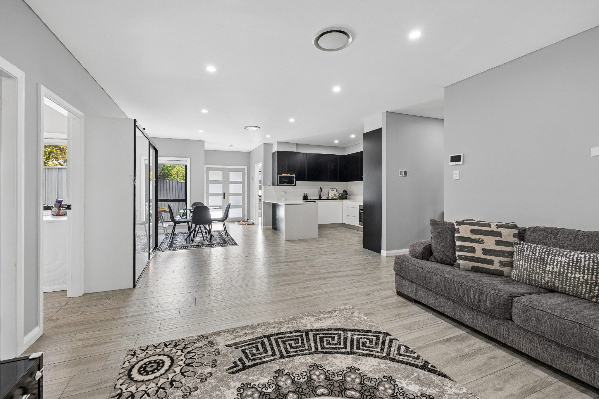 4 Abermain Place — photo 3 of 11