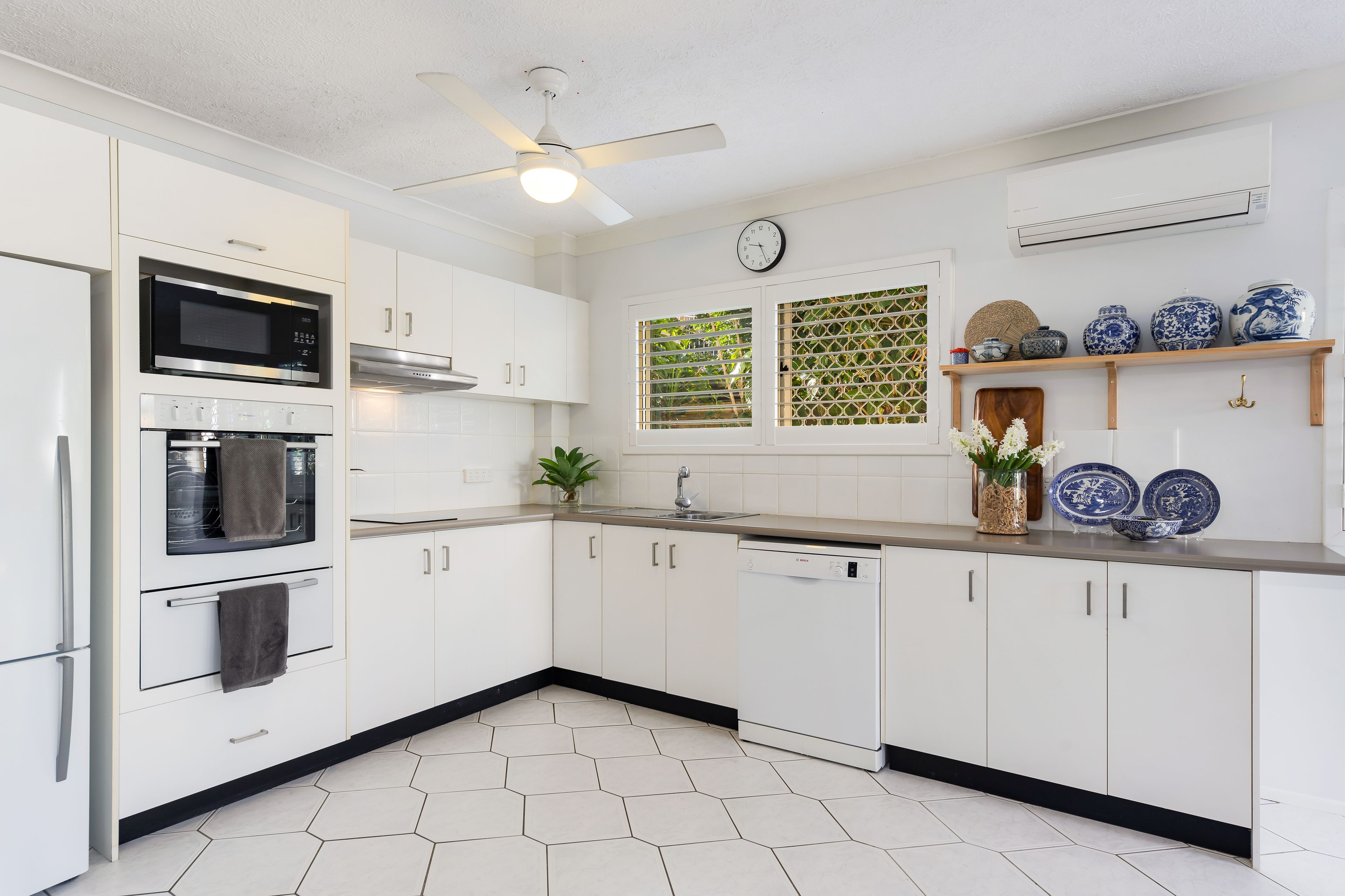 2/72 Anzac Avenue, Maroochydore, QLD 4558