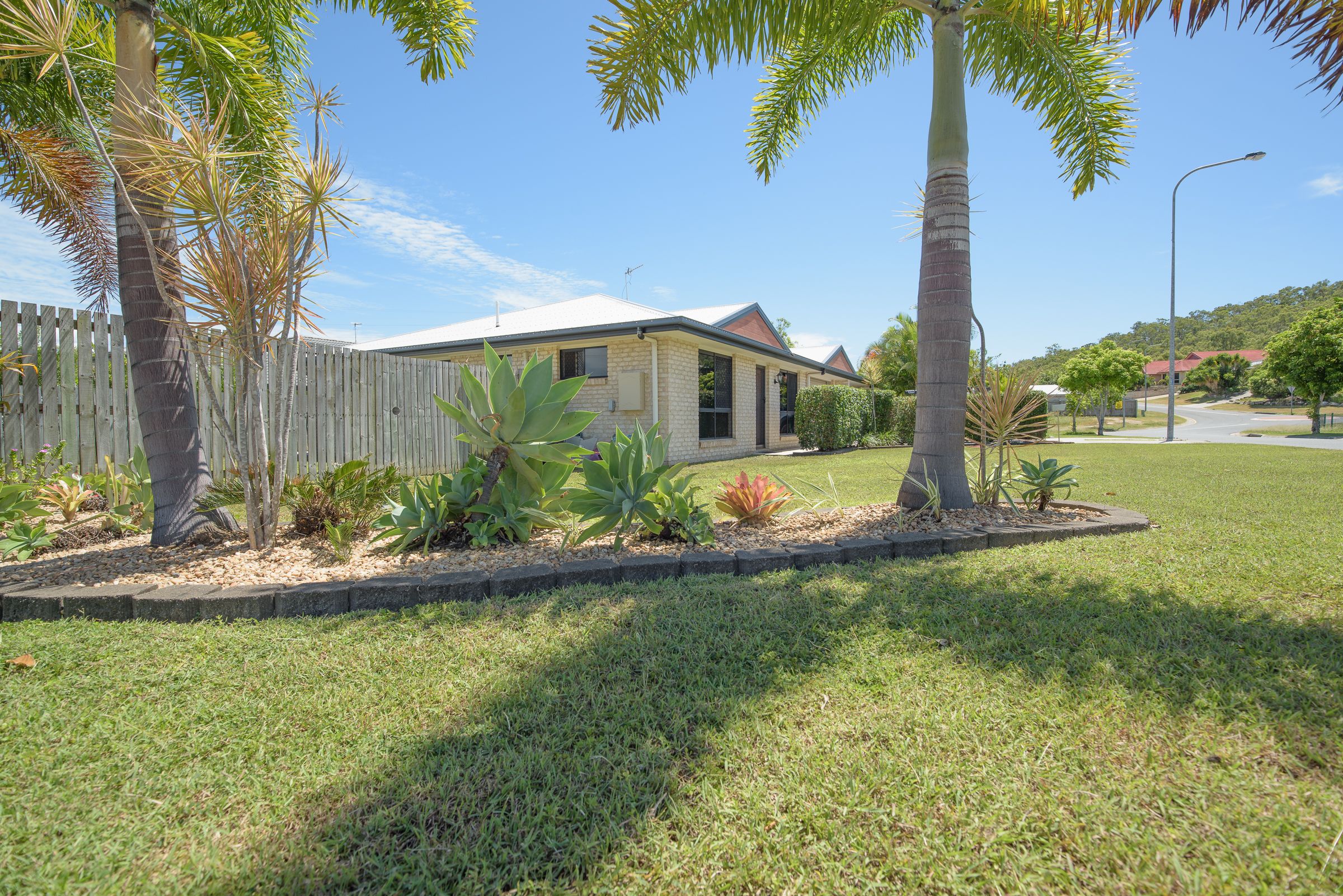 1/1 Valley Vista Court, West Gladstone, QLD 4680