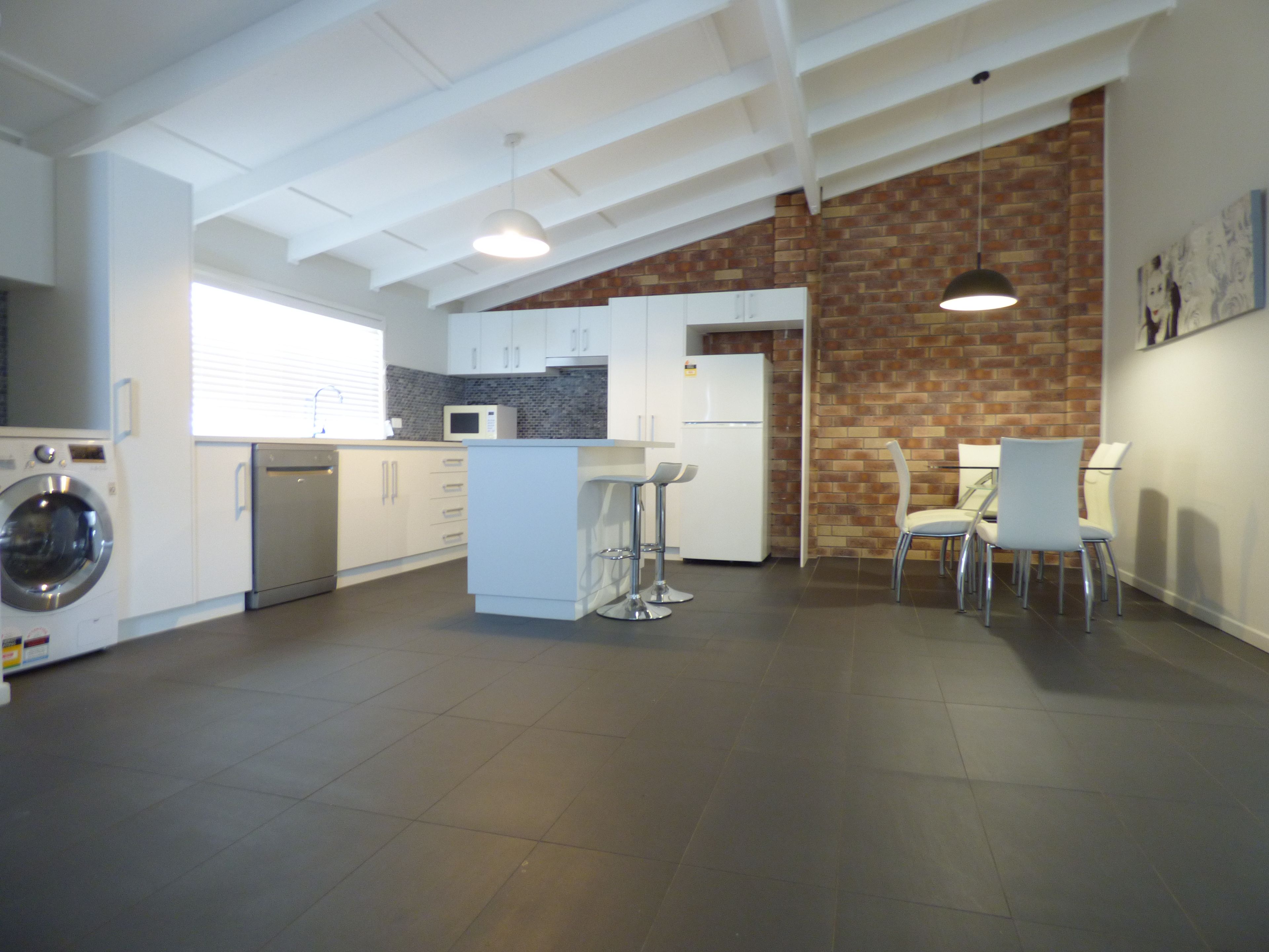 2/105 Bowen Street, Roma, QLD 4455