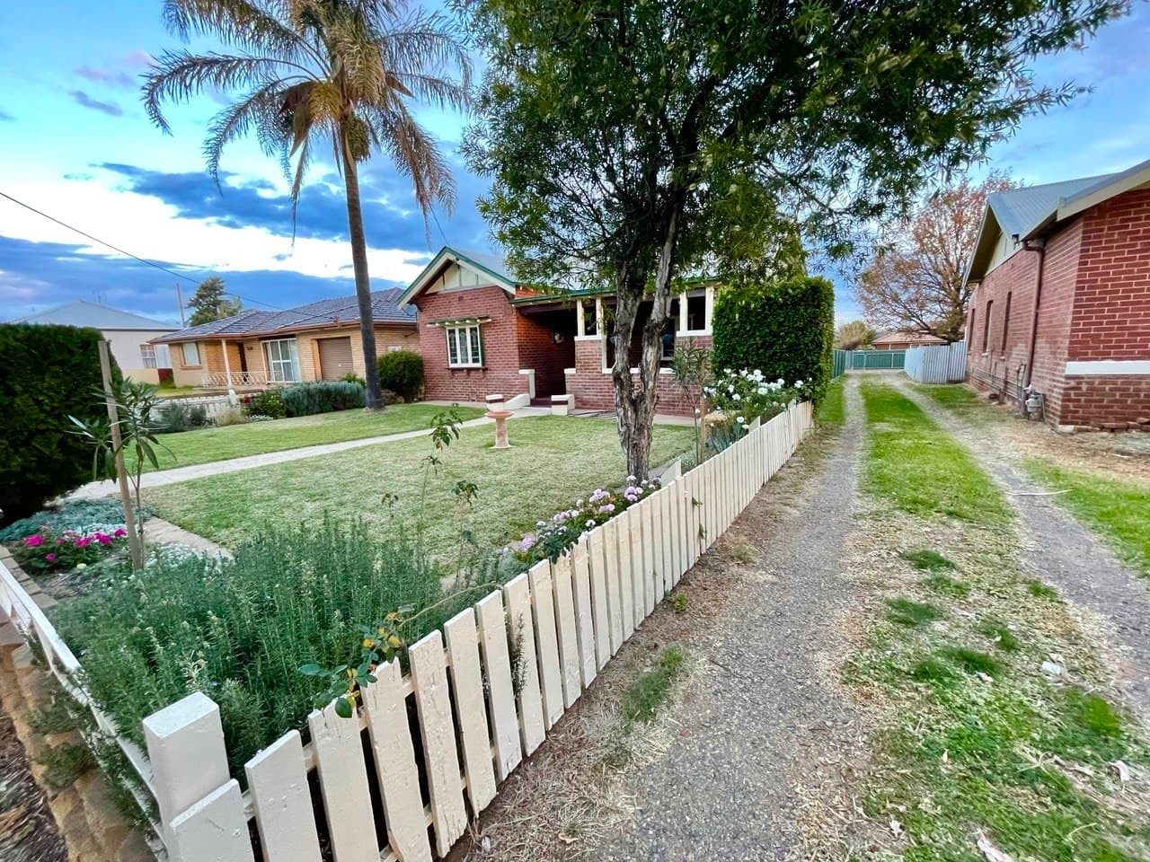 63 Dalton Street, Parkes, NSW 2870