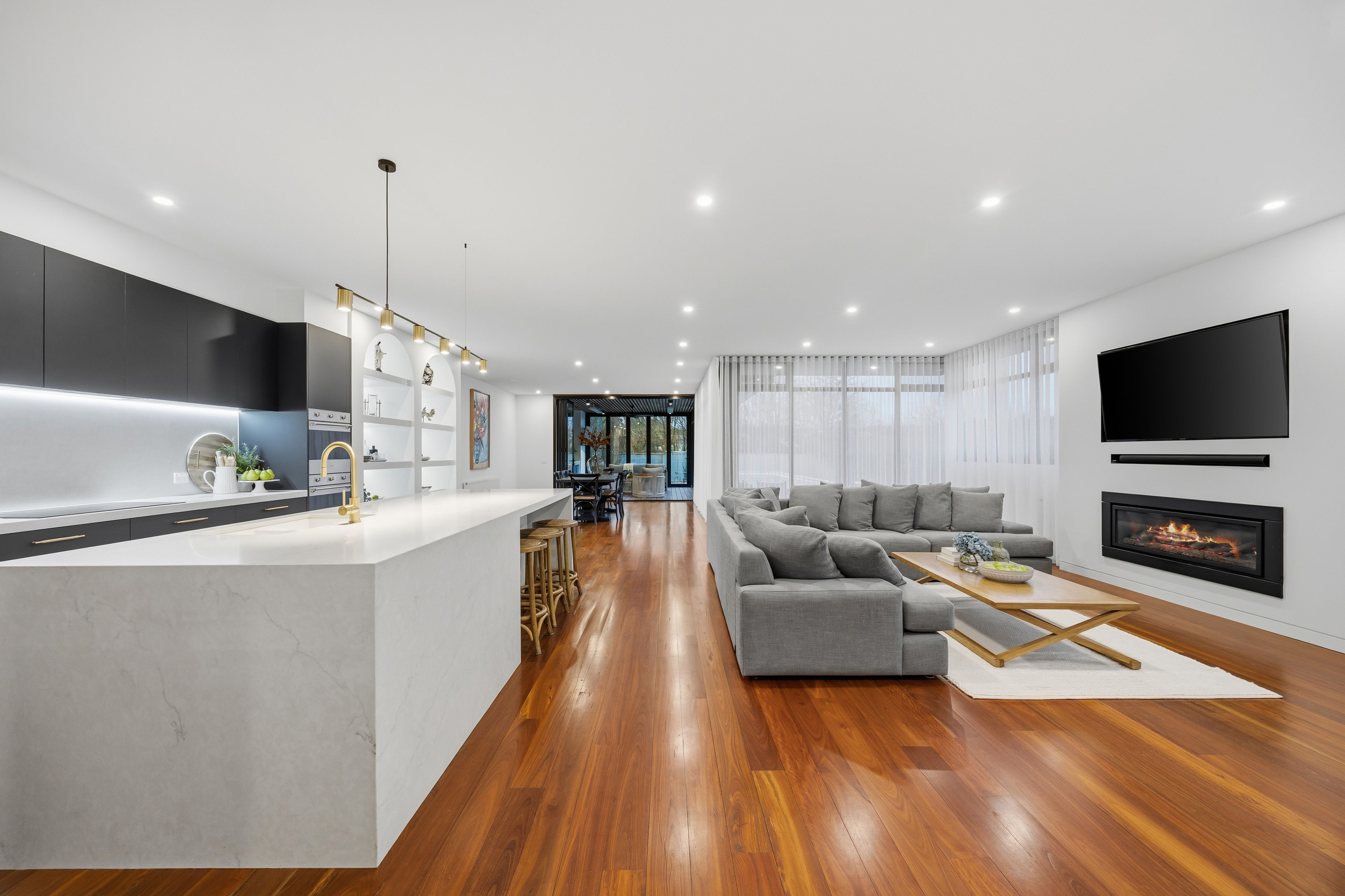 10 Clarendon Street — photo 6 of 30