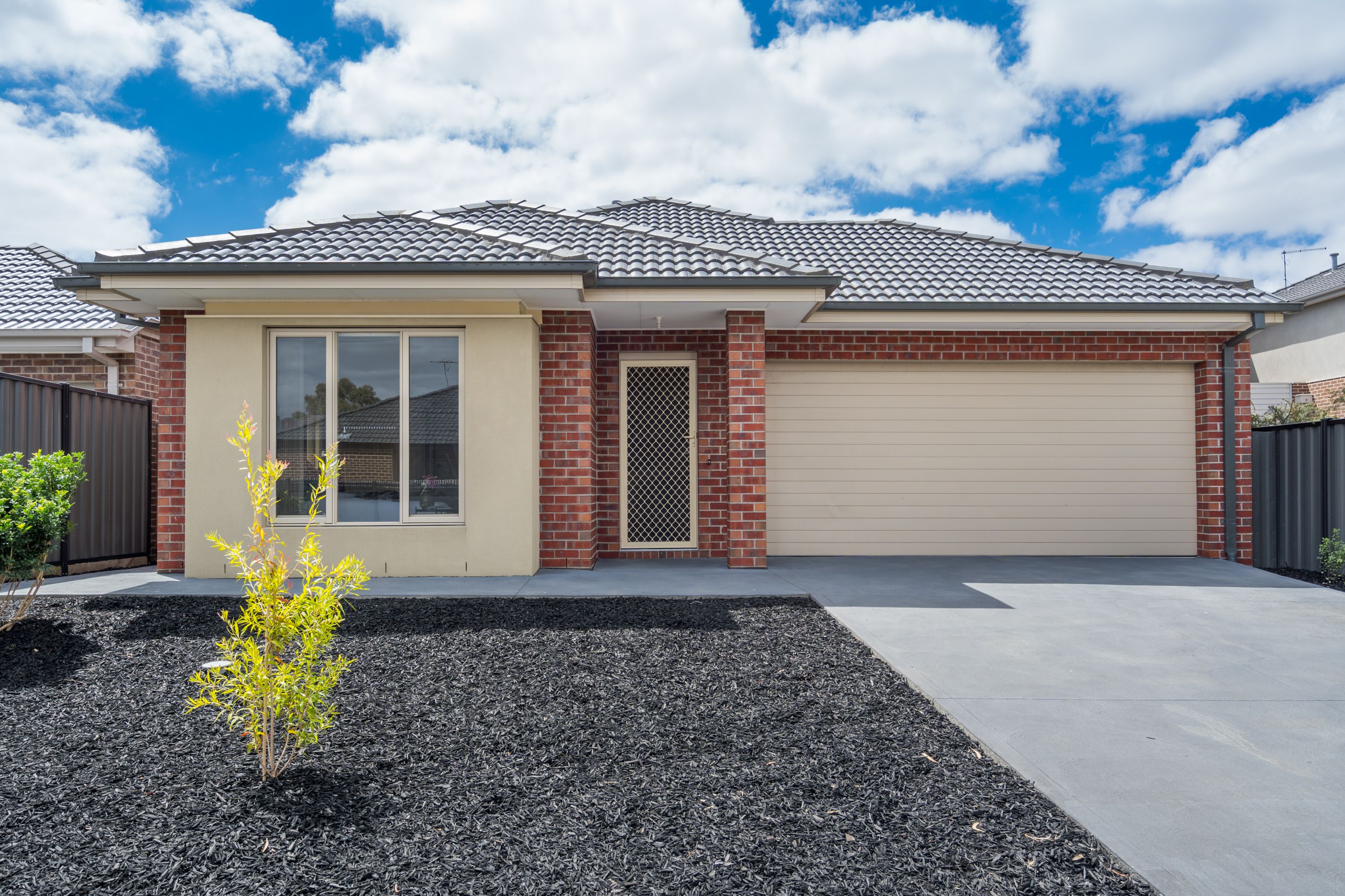 14 Hollows Court, Craigieburn, VIC 3064