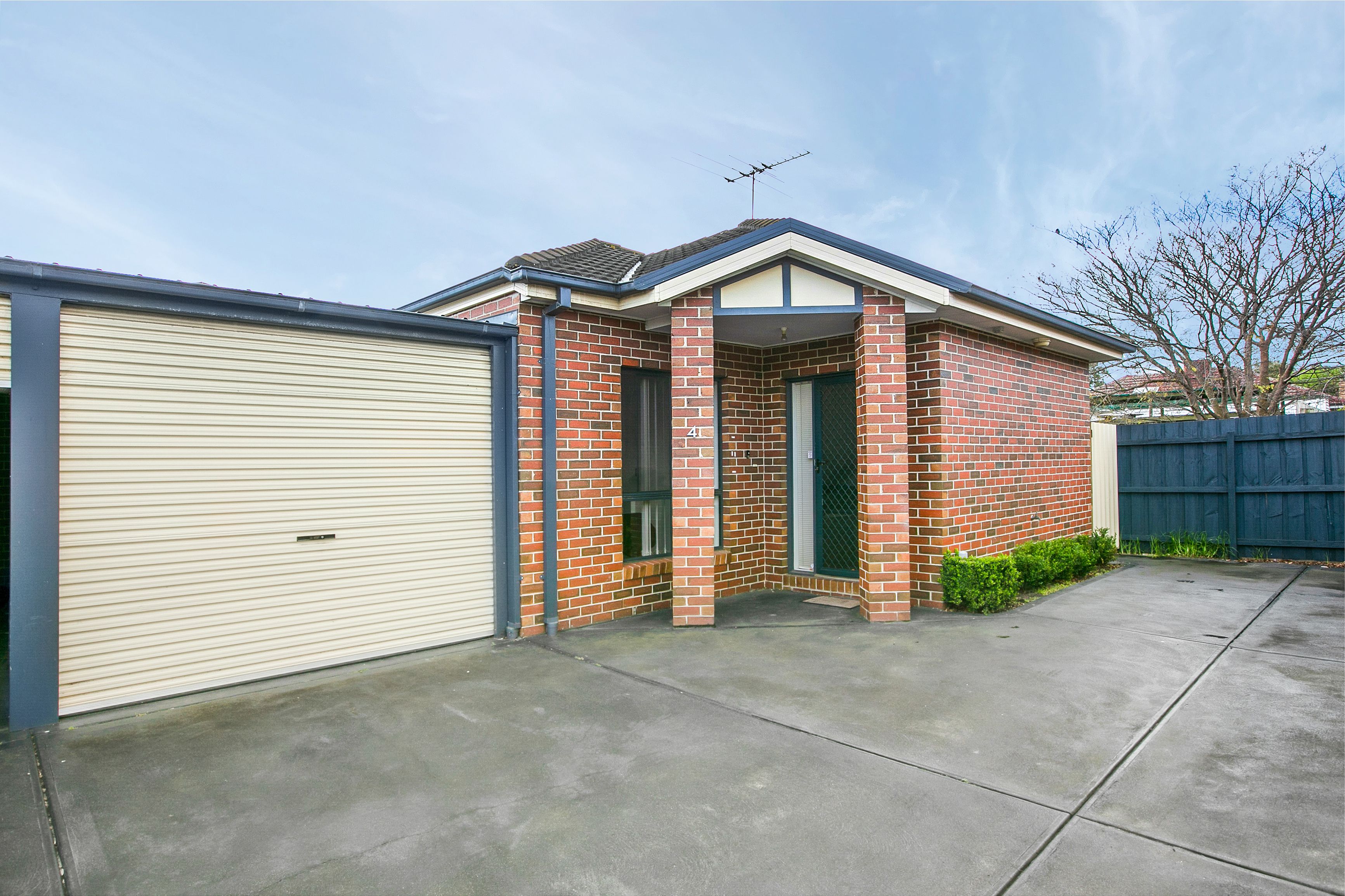 12-14 Cash Street, Kingsbury VIC 3083