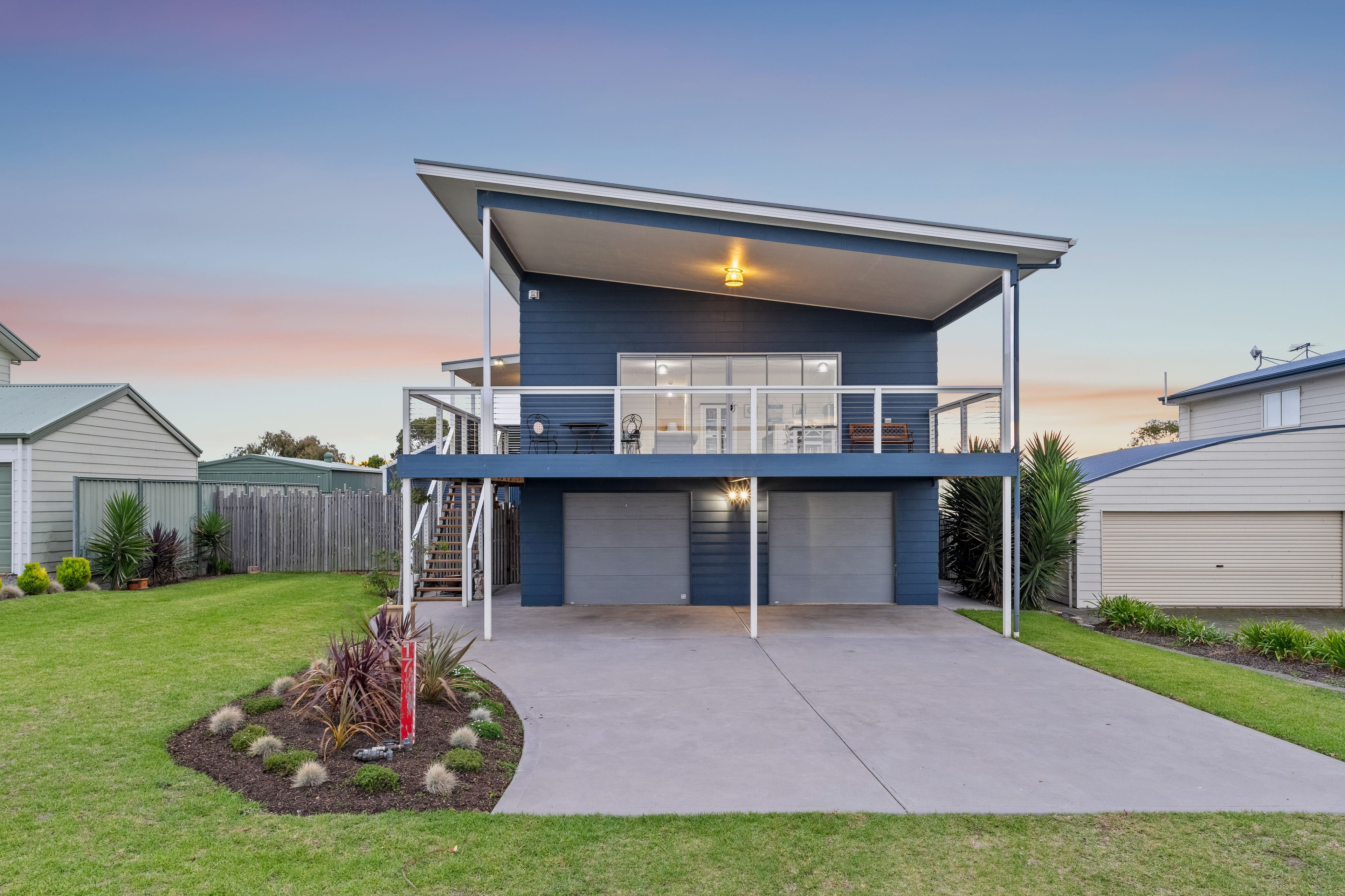 17 Lake Road, Milang, SA 5256
