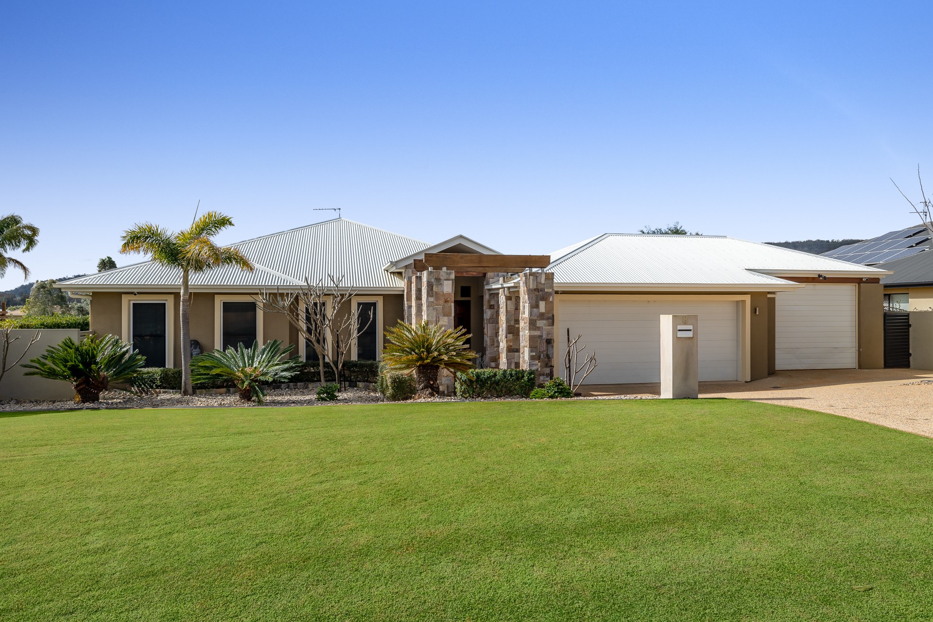 8 Tennyson Court, Westbrook, QLD 4350