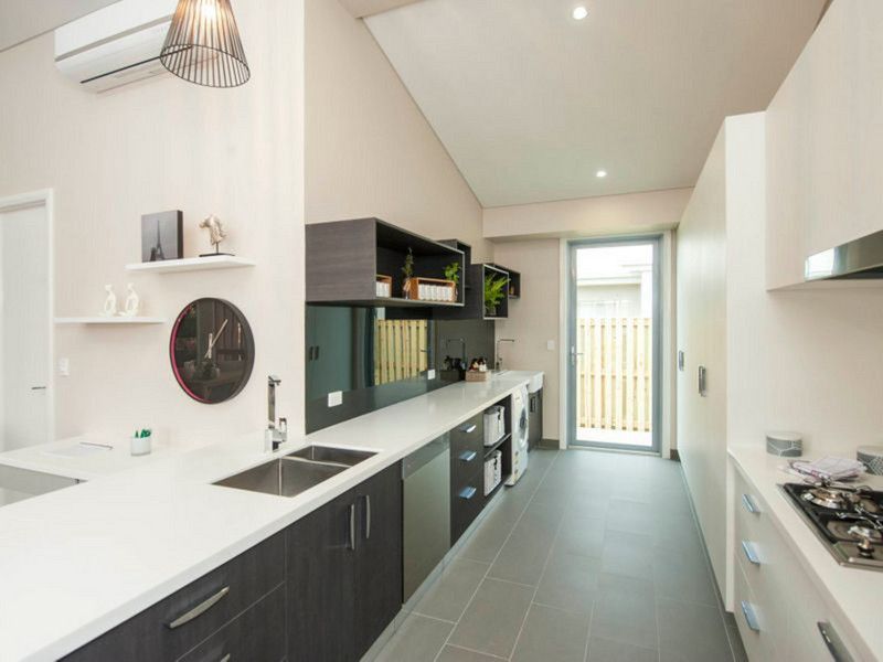 12 Tulipwood Circuit, Boyne Island, QLD 4680