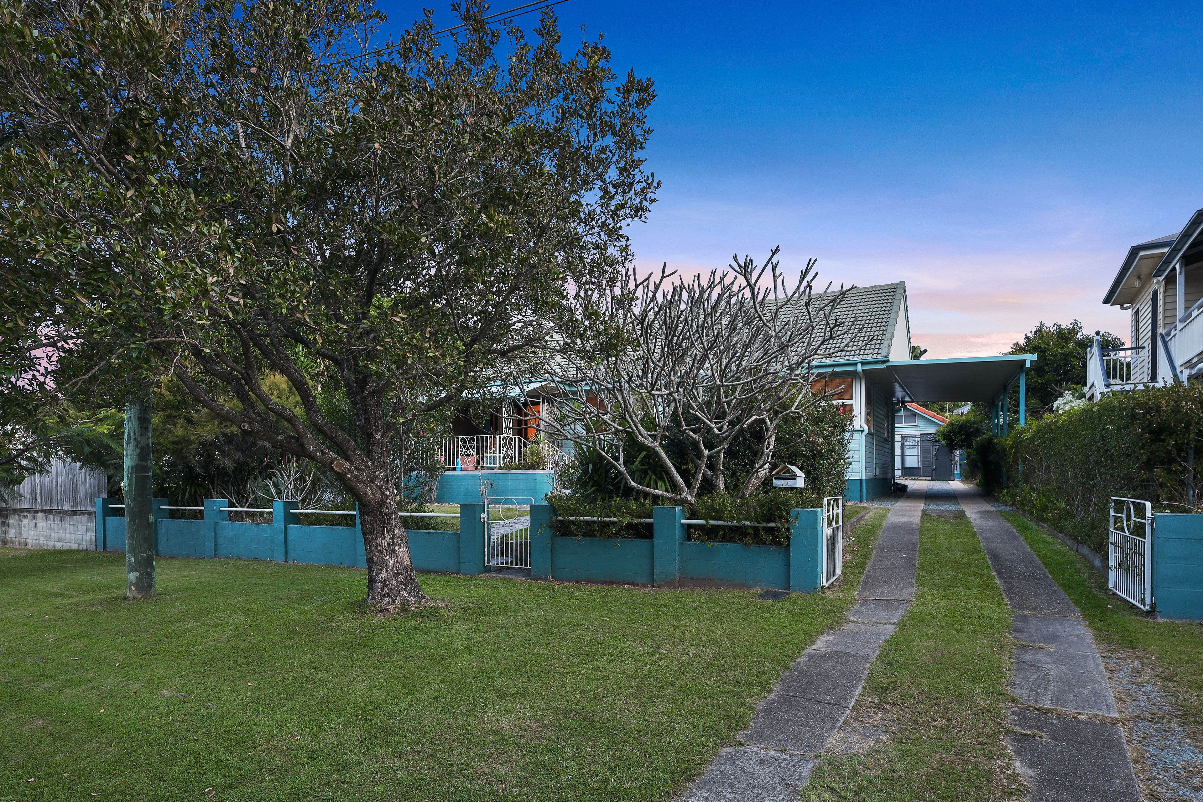10 Darling Street, Sandgate, QLD 4017