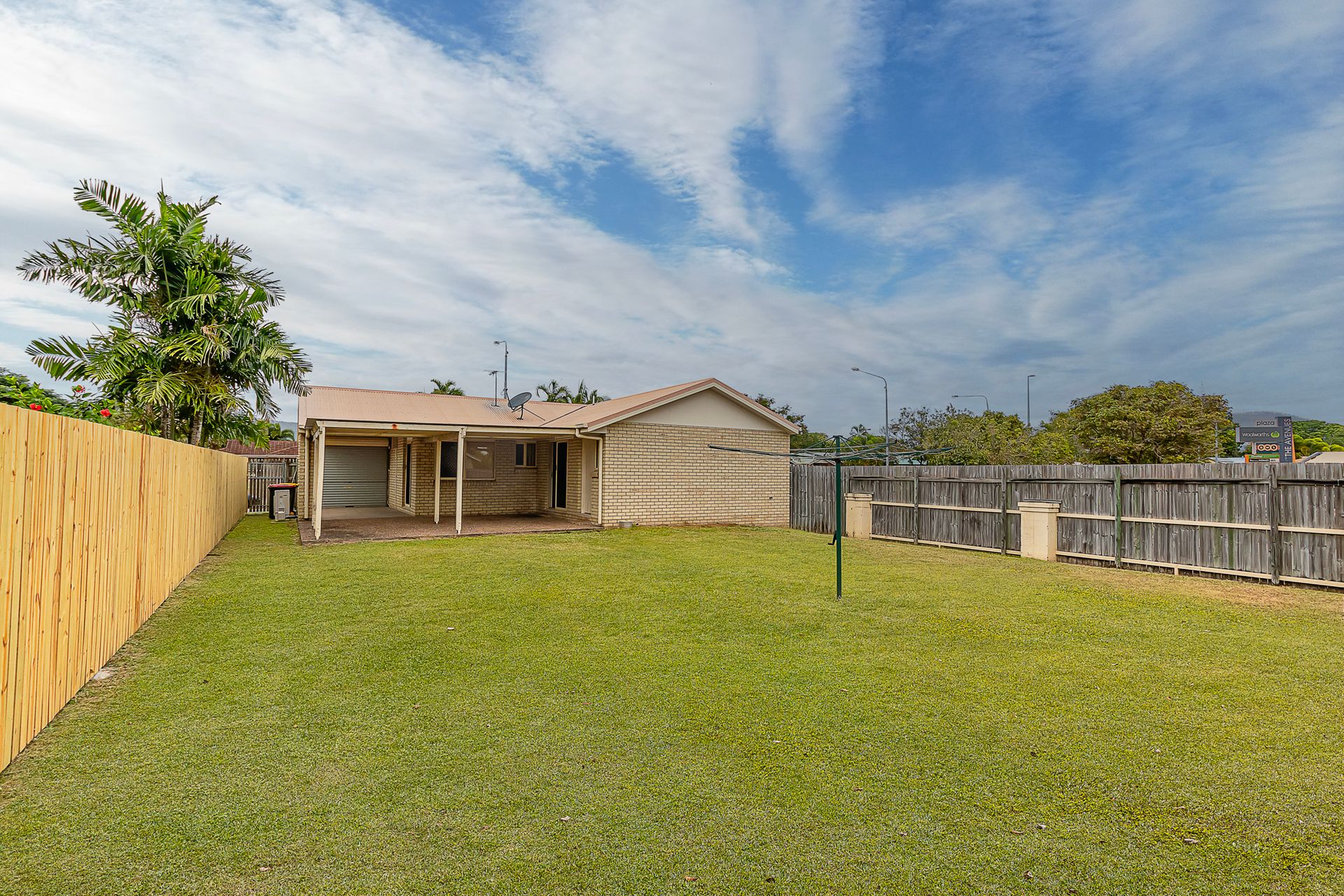 83 Burnda Street, Kirwan, QLD 4817