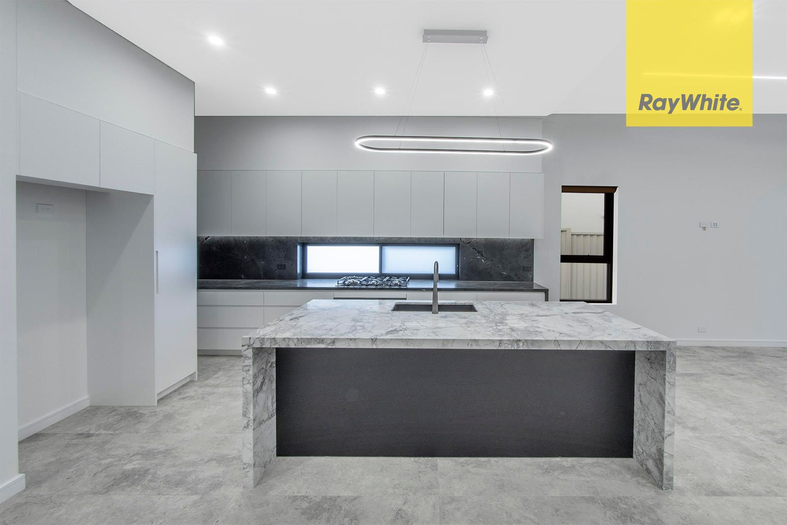 3B Hinchen Street — photo 3 of 16
