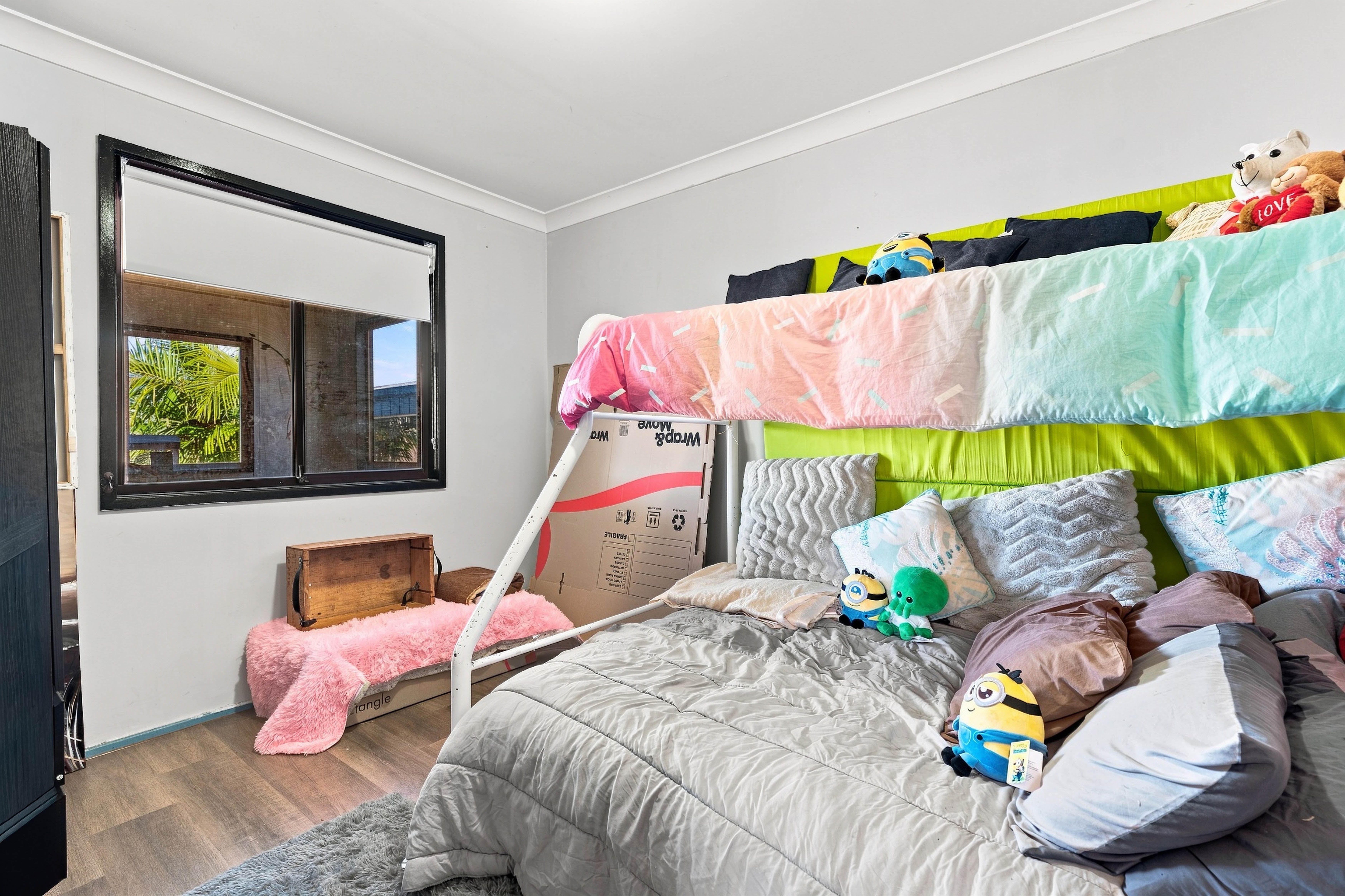8 Kestrel Avenue — photo 12 of 15