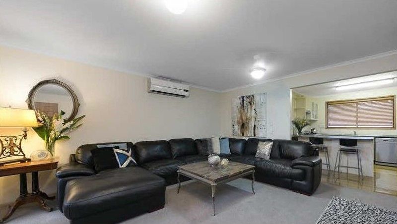 119 Clarendon Street — photo 4 of 7