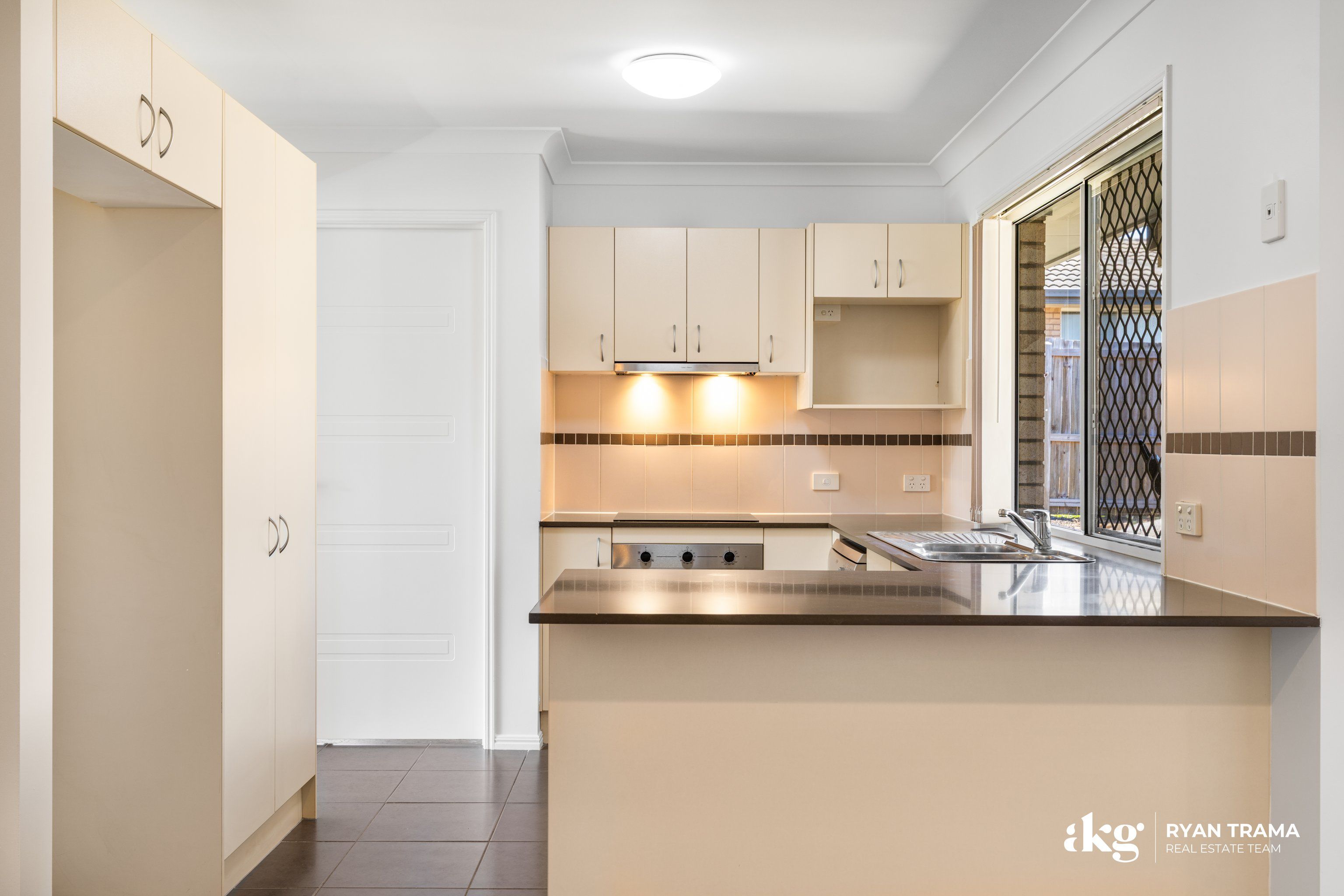 15 Dornoch Crescent — photo 7 of 29