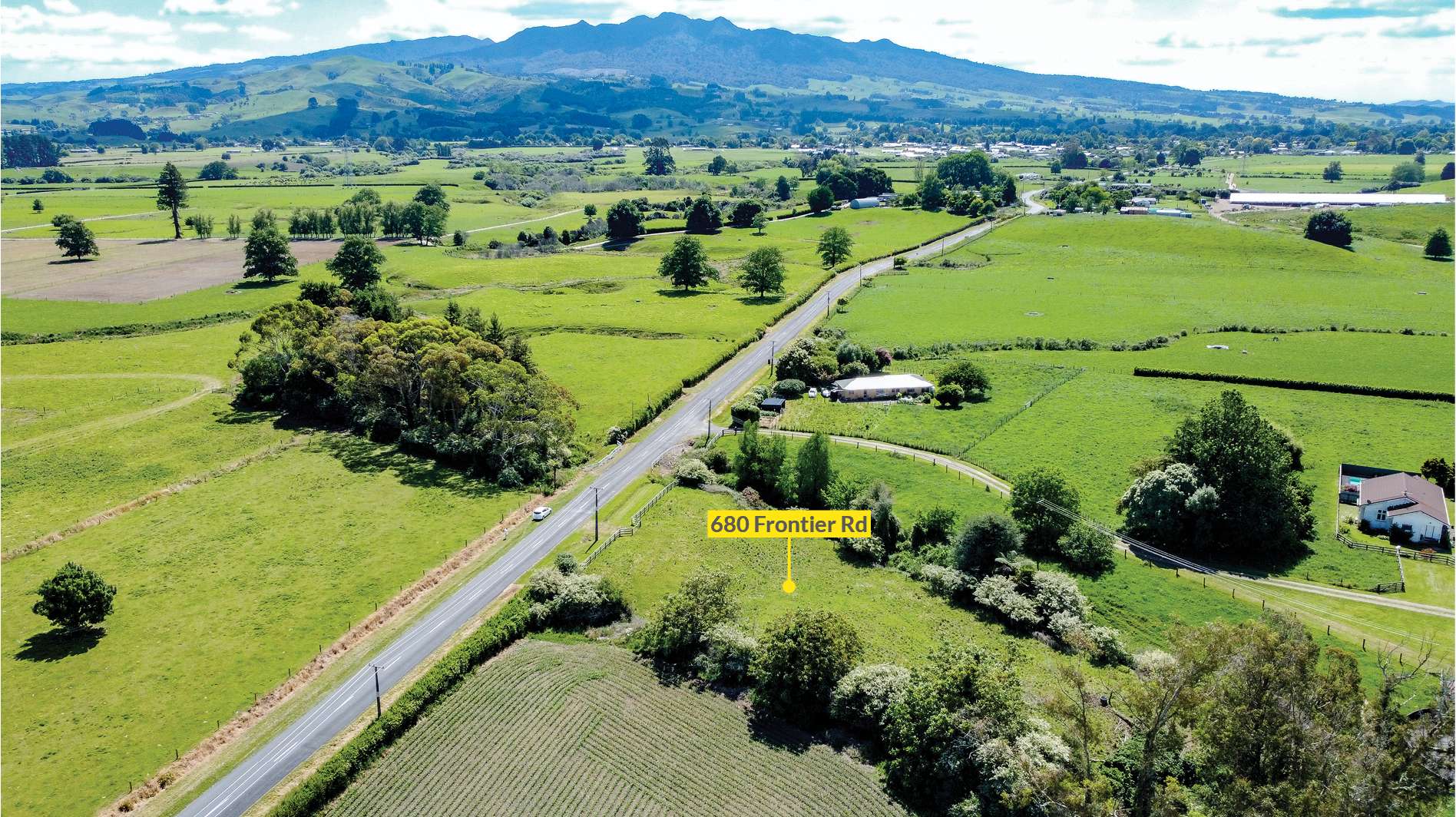 680 Frontier Road photo 2