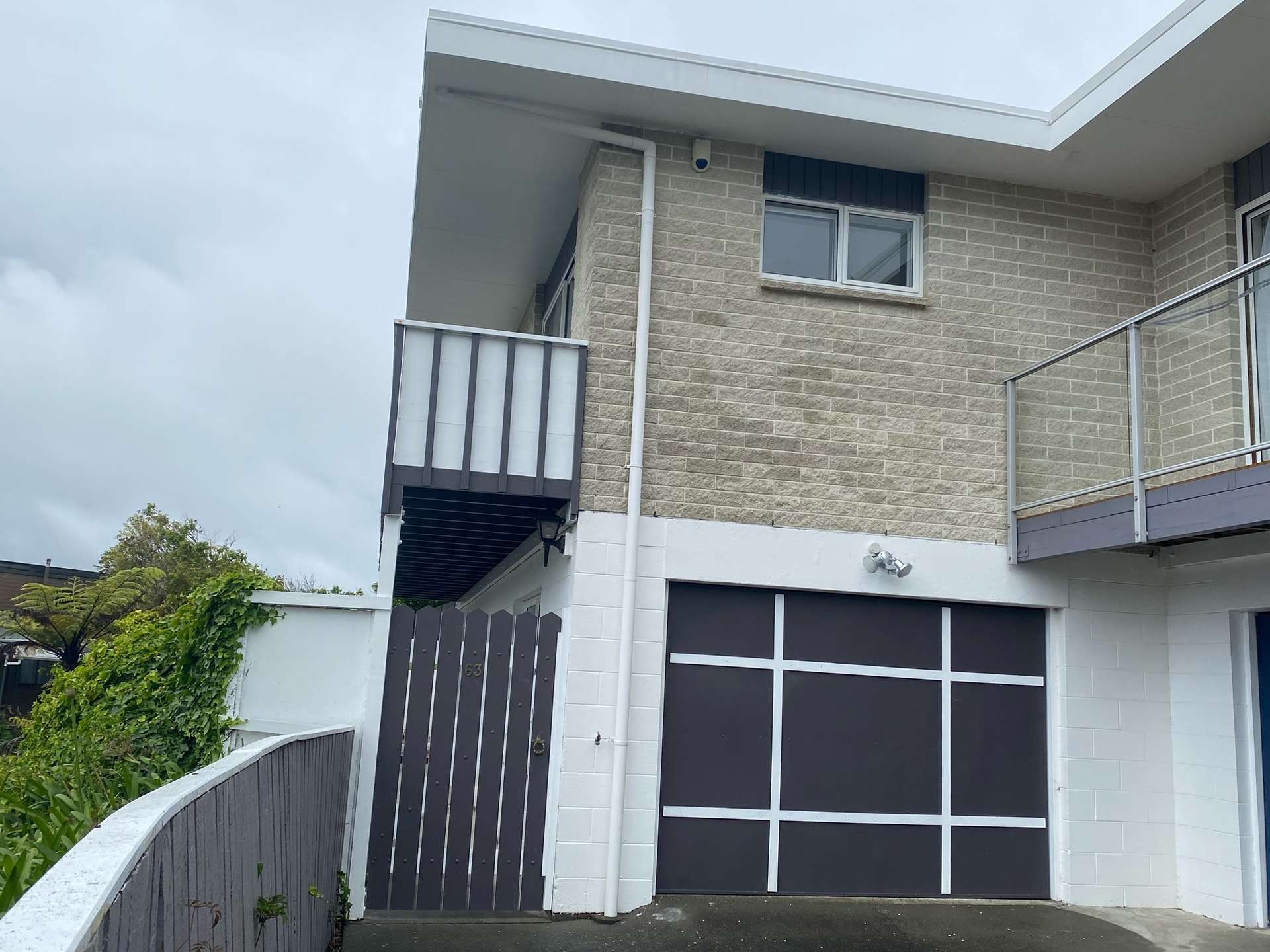 63 Harbour View Road photo 0