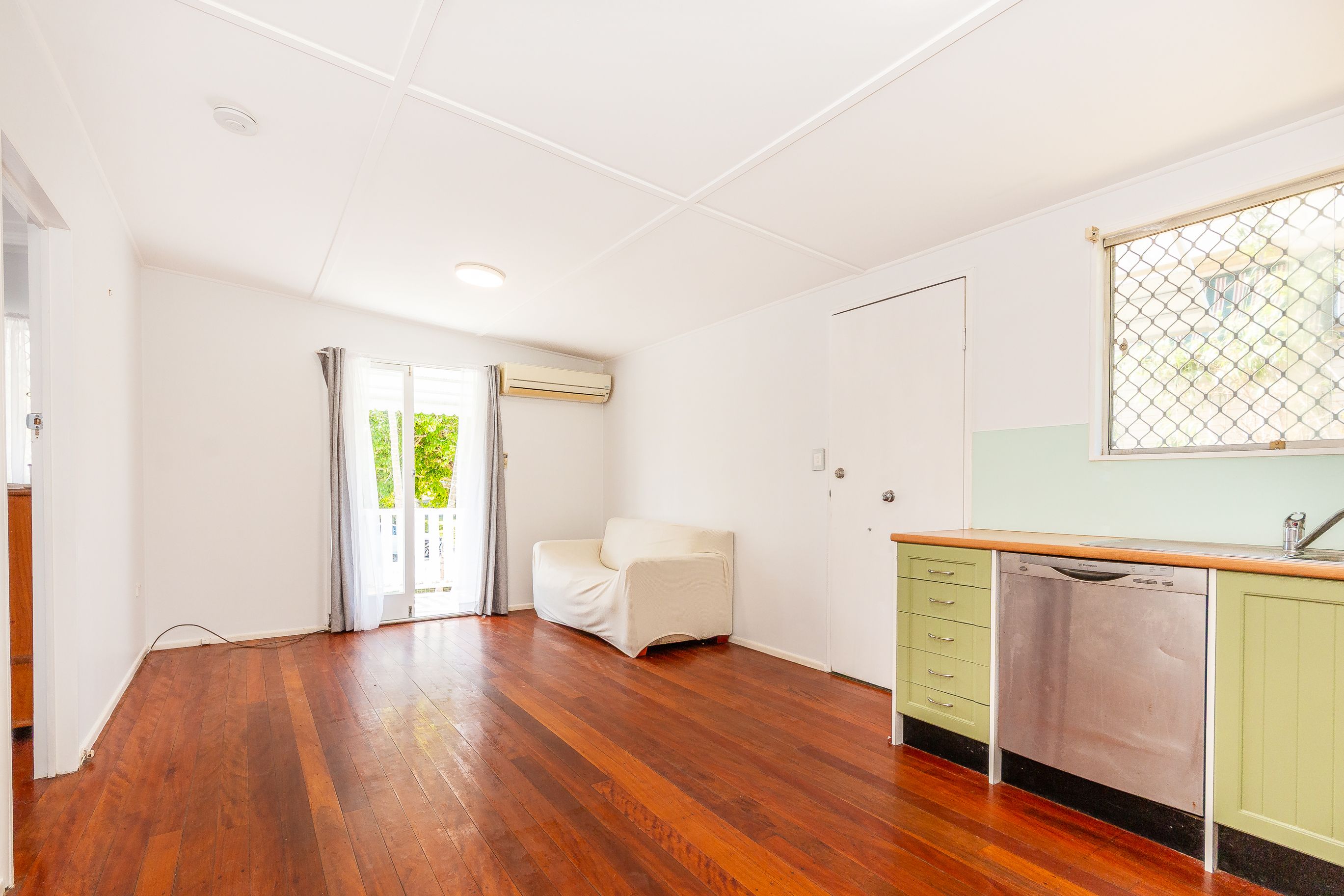87 Cutts Street, Margate, QLD 4019