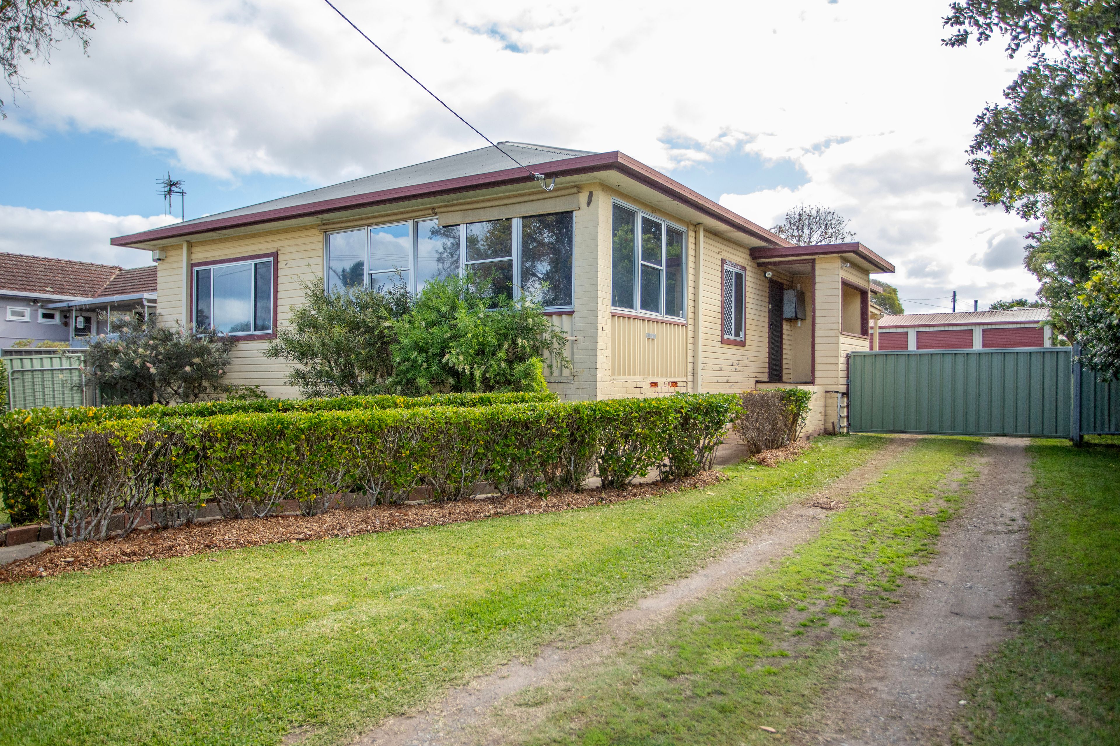 40 Bruntnell Street — photo 8 of 21