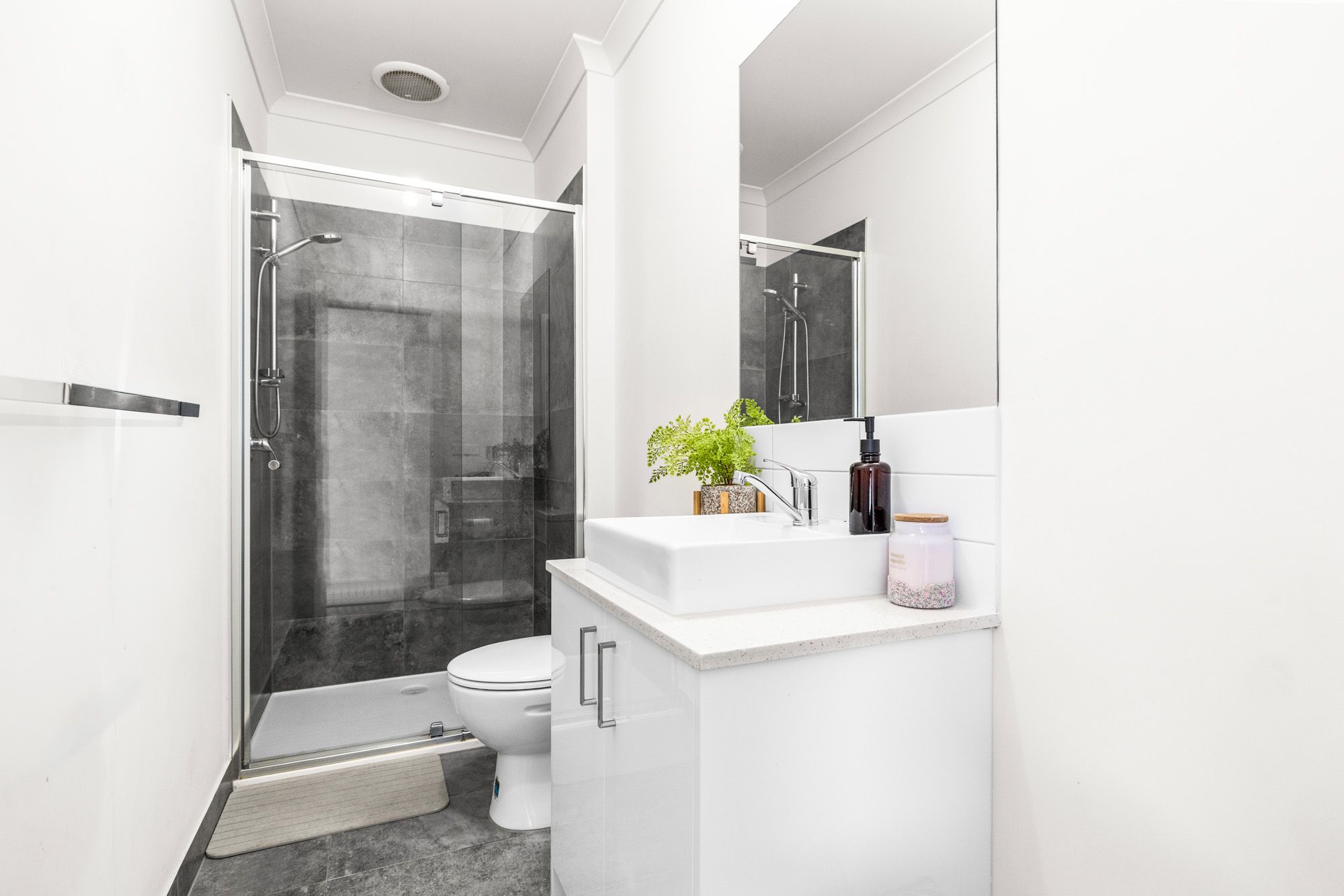20/6 Mckay Place — photo 7 of 11
