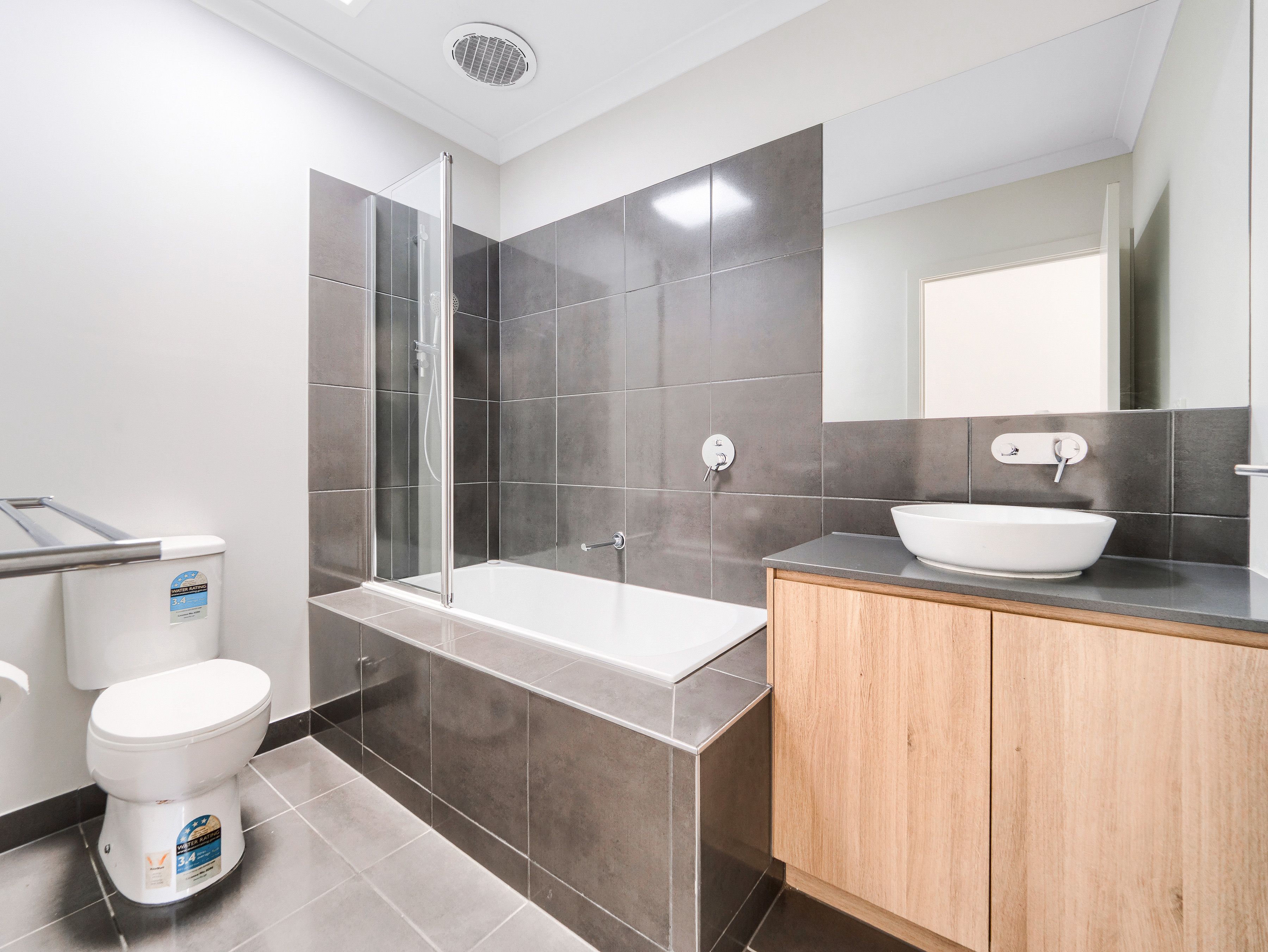 28 Bowler Avenue — photo 12 of 20
