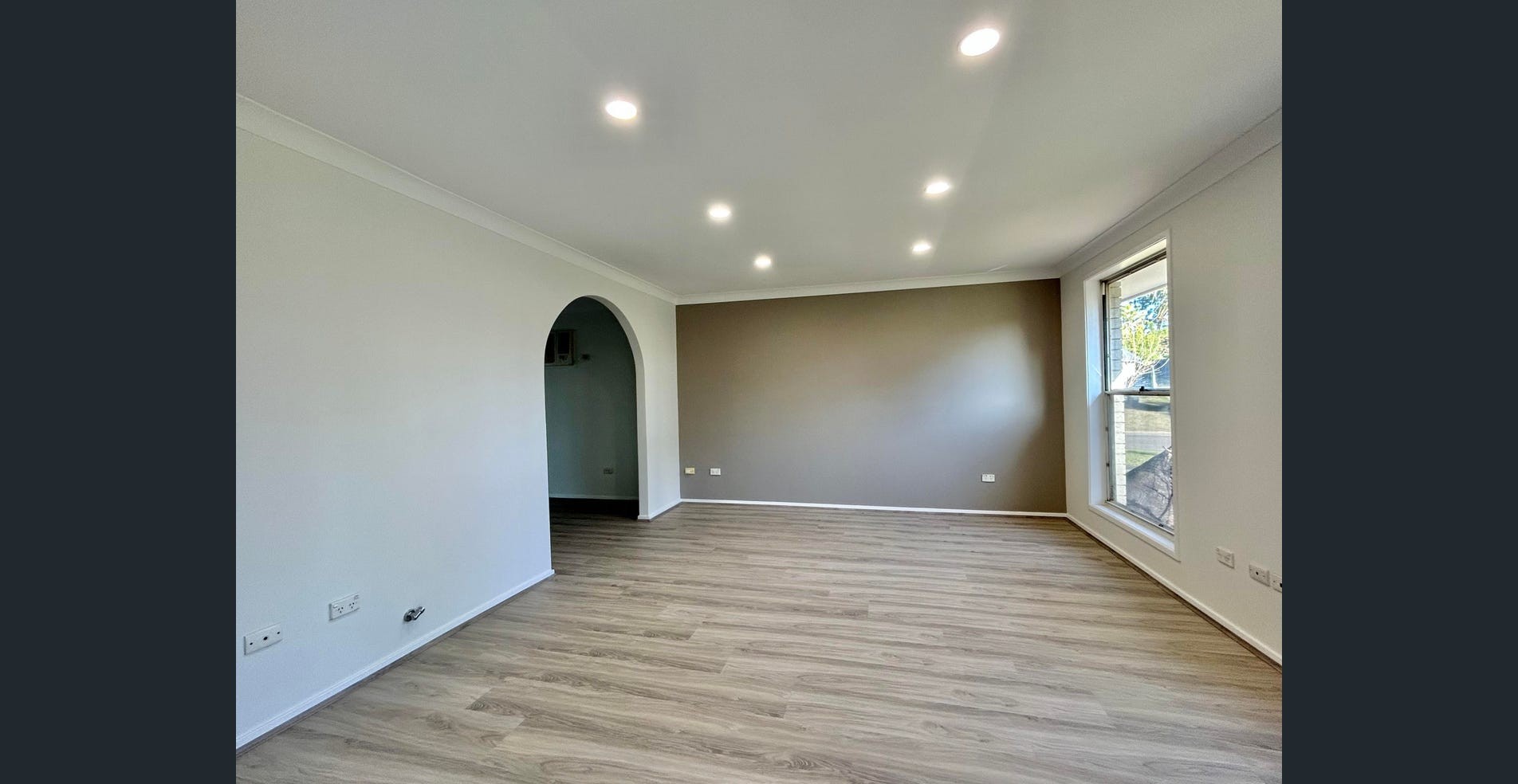 14 Barossa Close, St Clair, NSW 2759