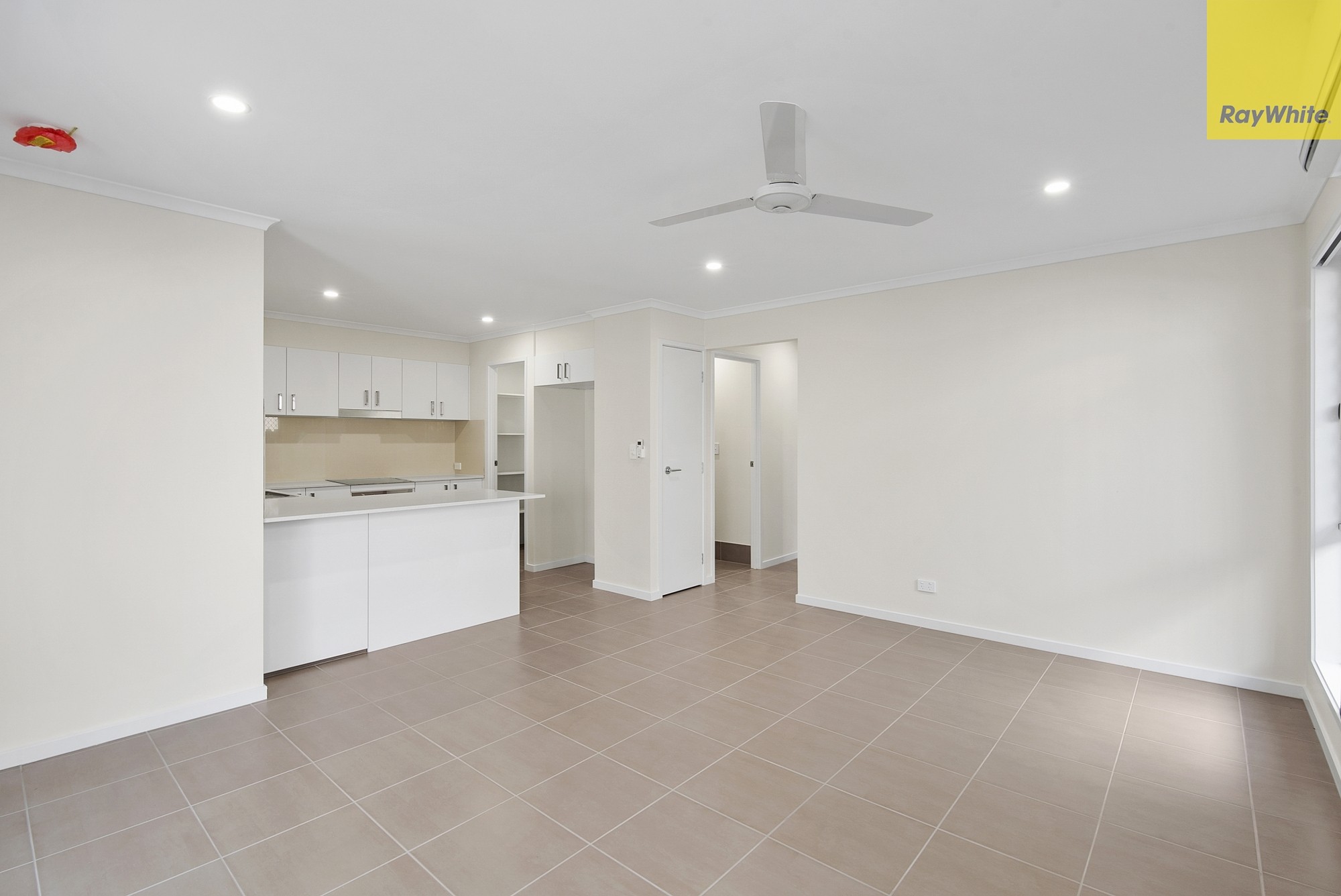 1/10 Weyba Street, Morayfield, QLD 4506