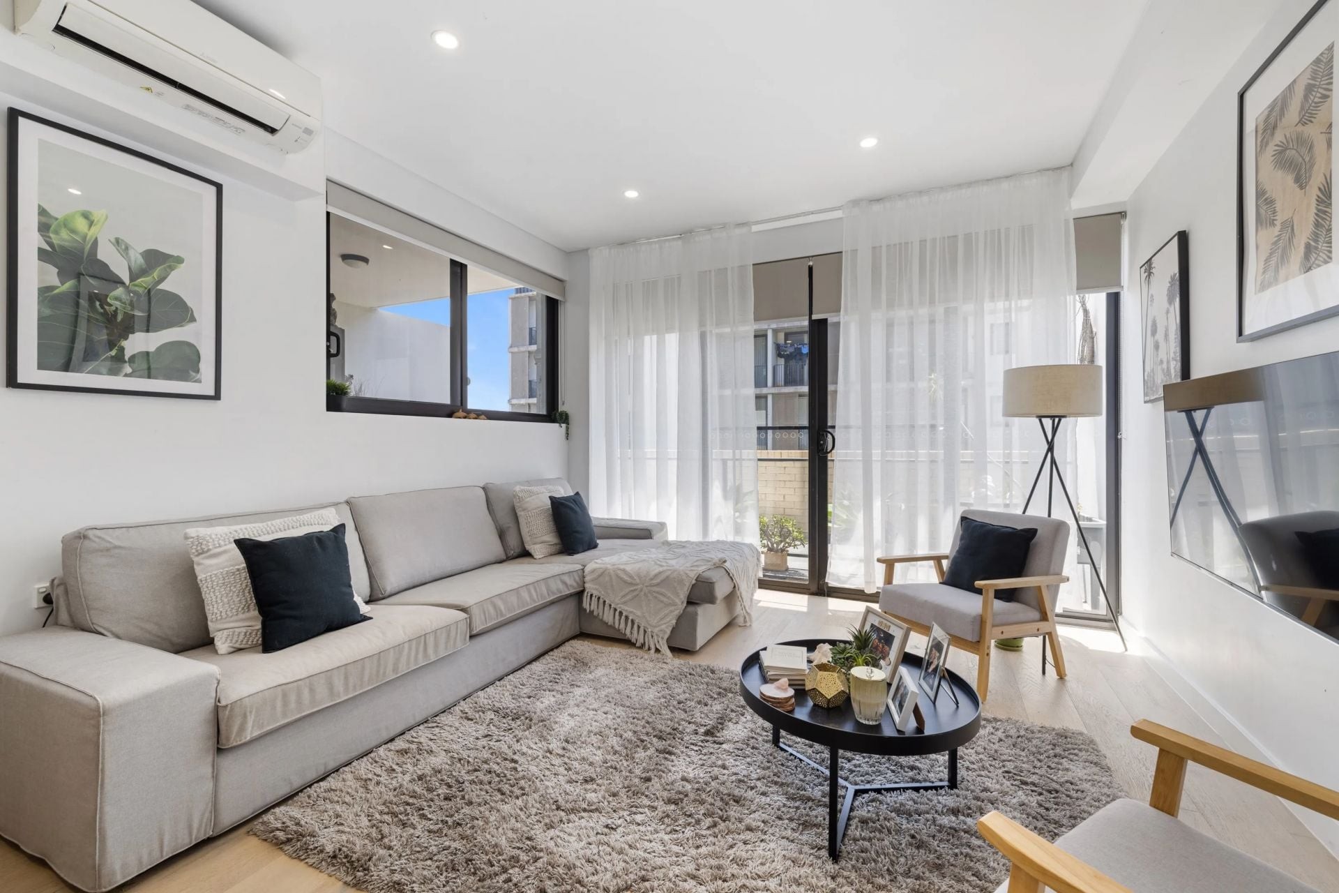 202/315 Taren Point Road, Caringbah, NSW 2229