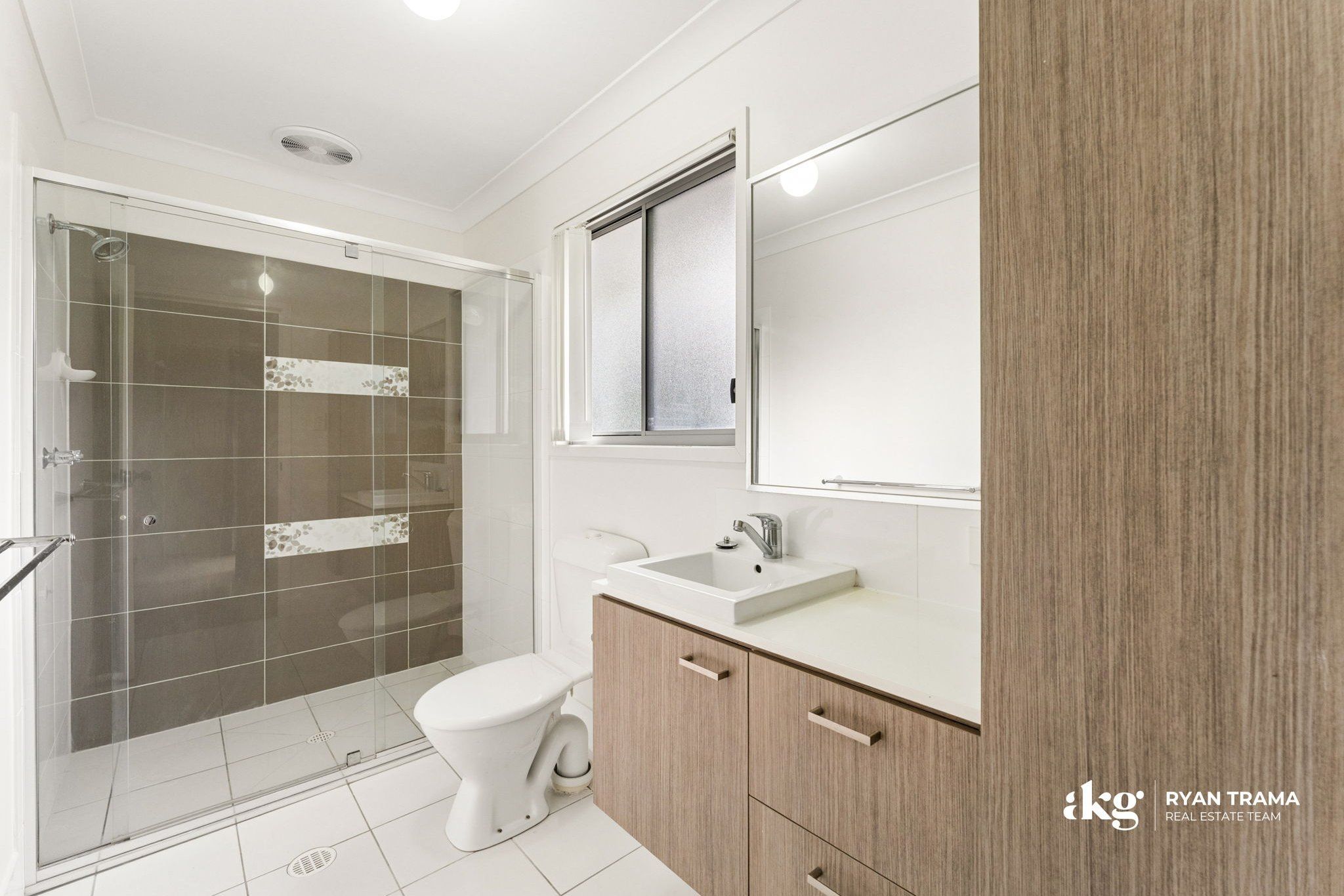 11/6 Mactier Drive — photo 11 of 28