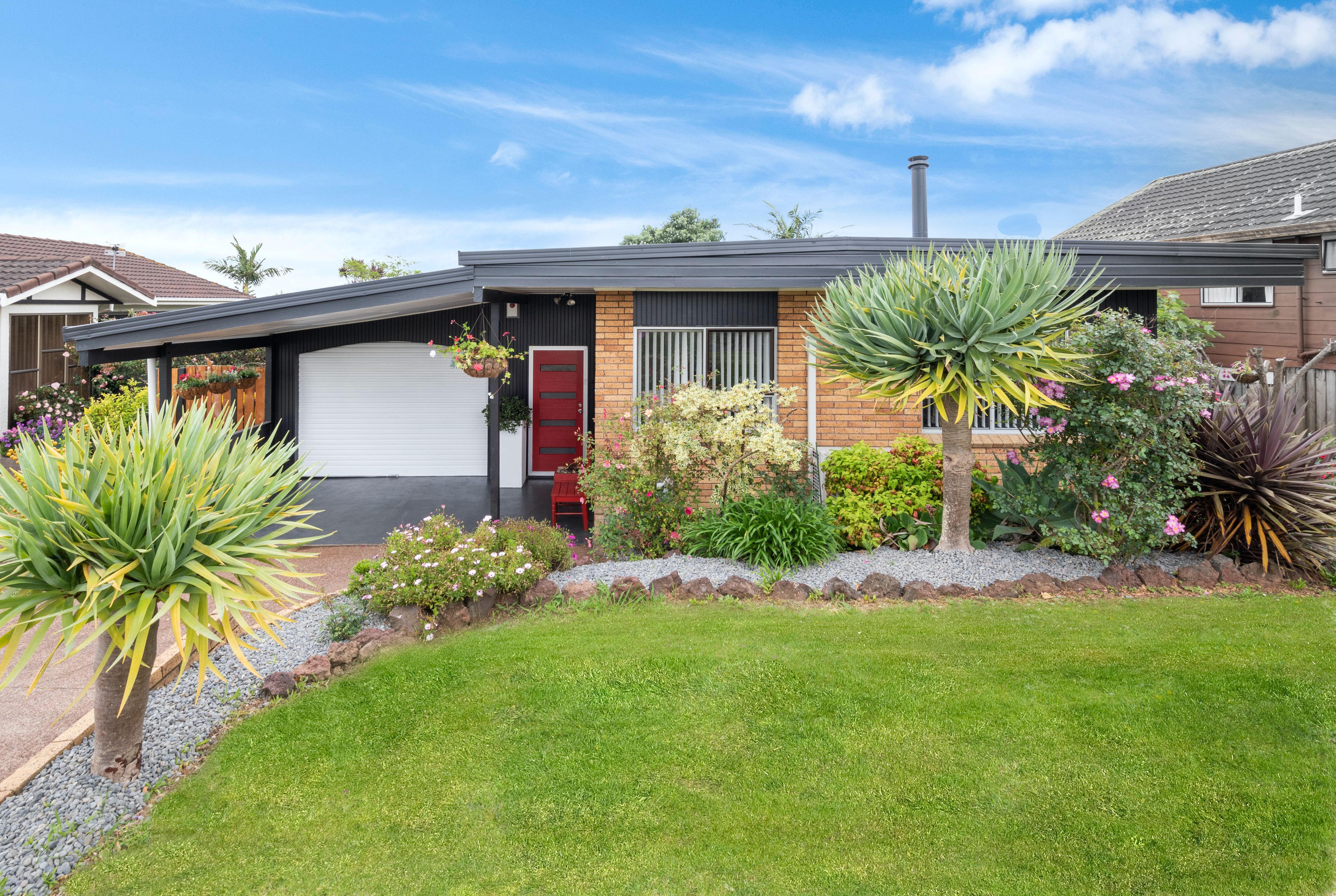 149 Bradbury Road, Botany Downs, Manukau City 2014