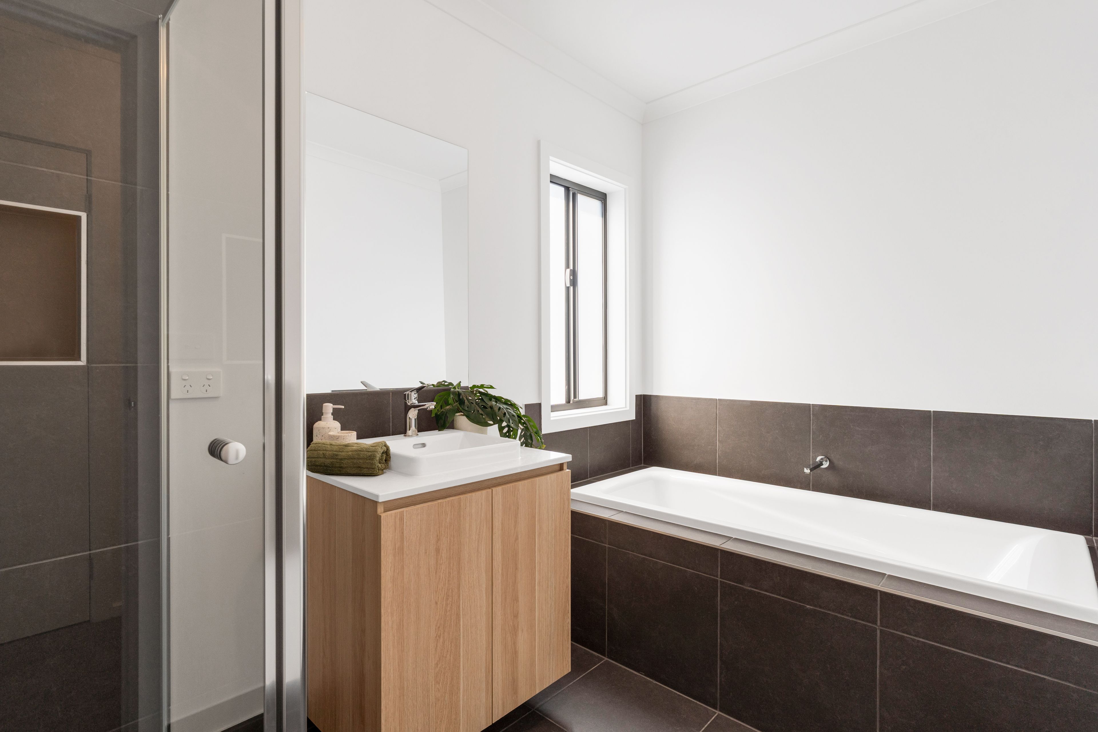 21 Lennox Street — photo 17 of 20