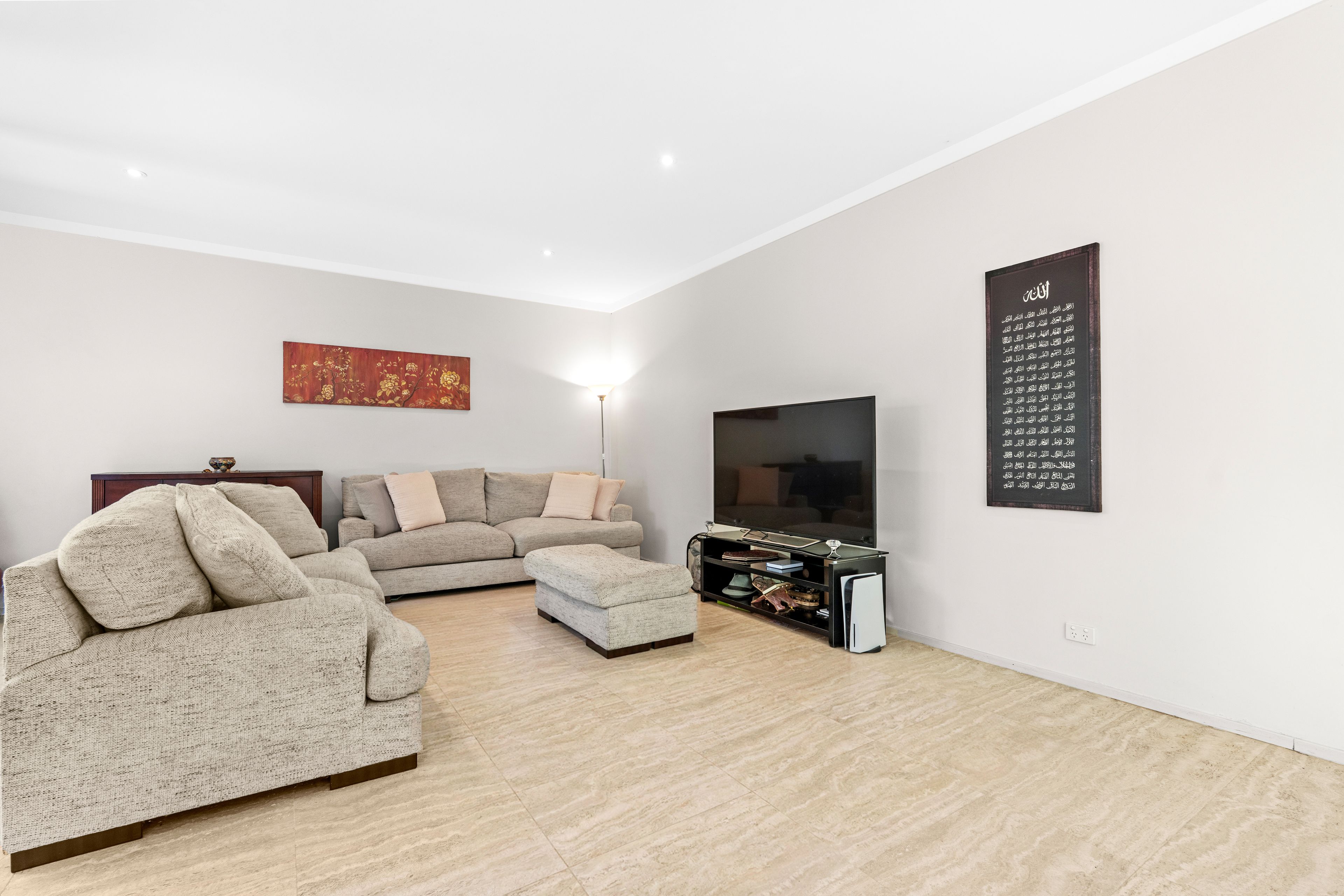 17 Pimlico Place — photo 7 of 24