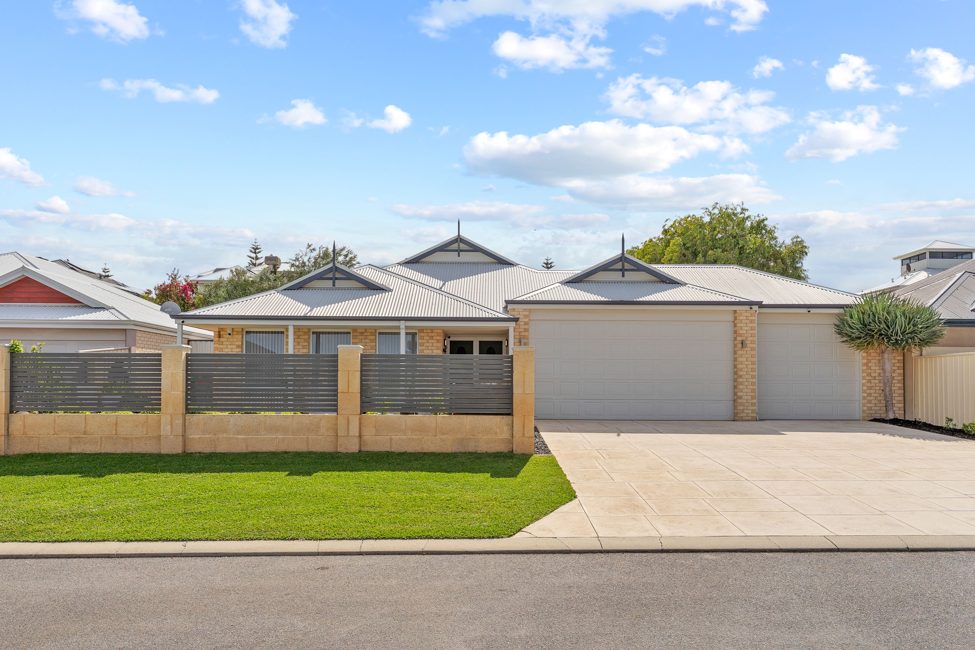 12 Twilight Ridge, Secret Harbour, WA 6173
