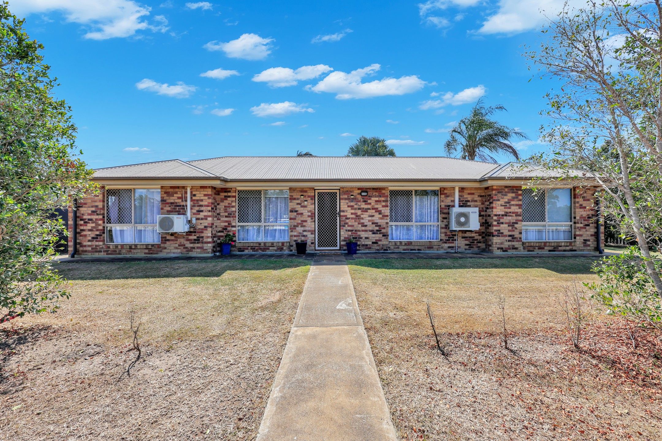 1 Leilani Court, Branyan, QLD 4670