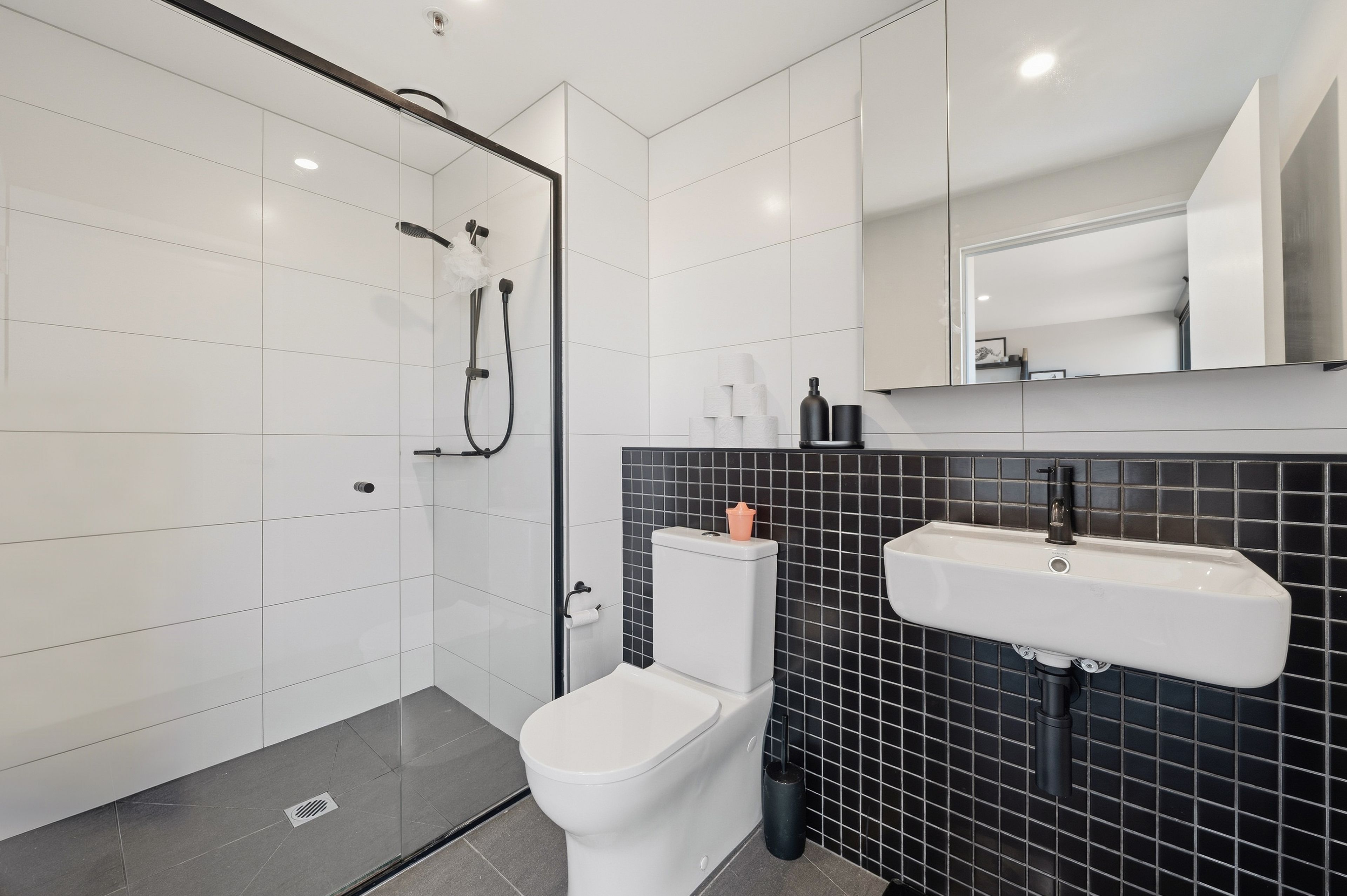 736/335 Anketell Street — photo 11 of 23