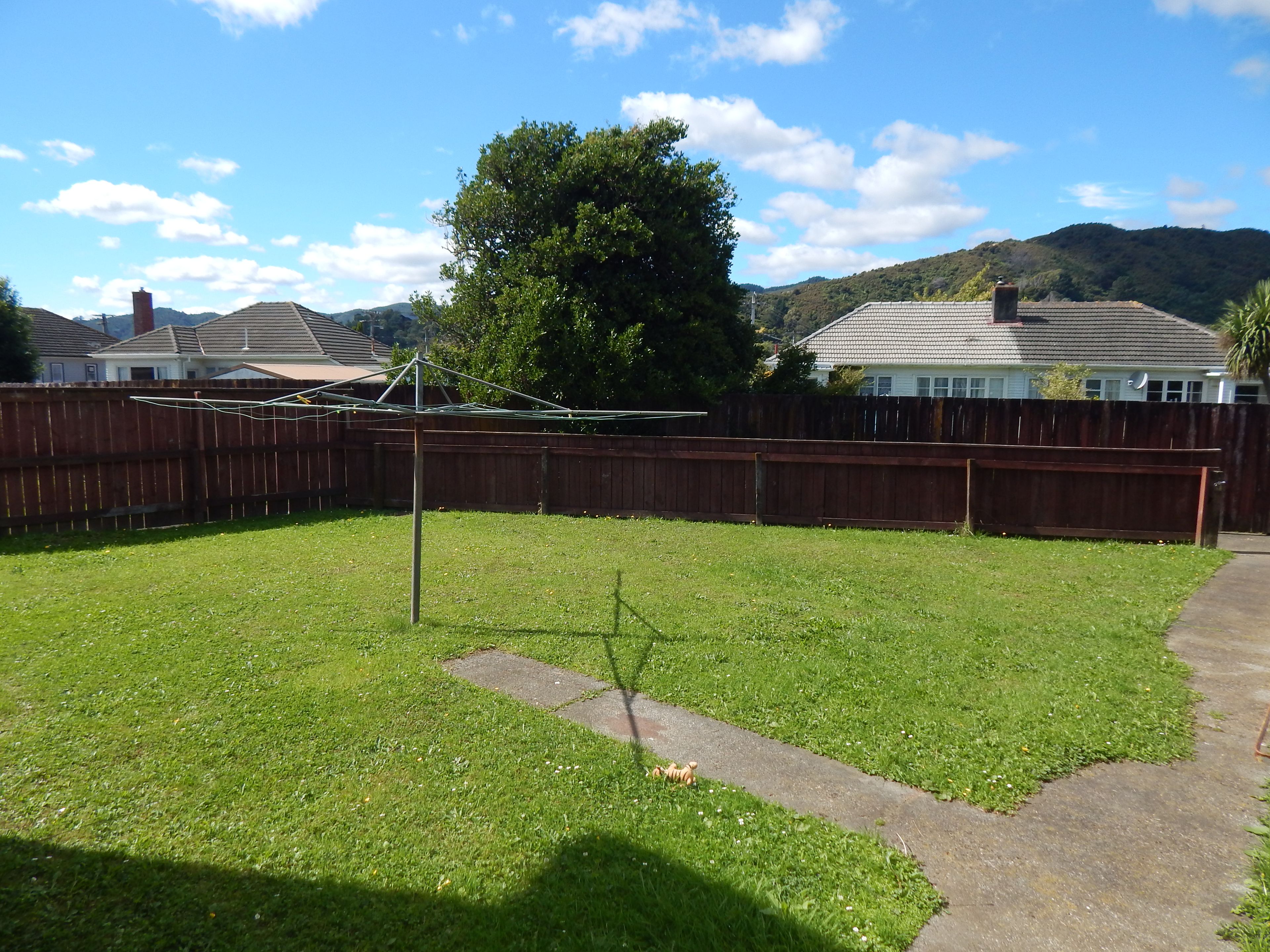 11A Purser Grove, Fairfield, Lower Hutt City