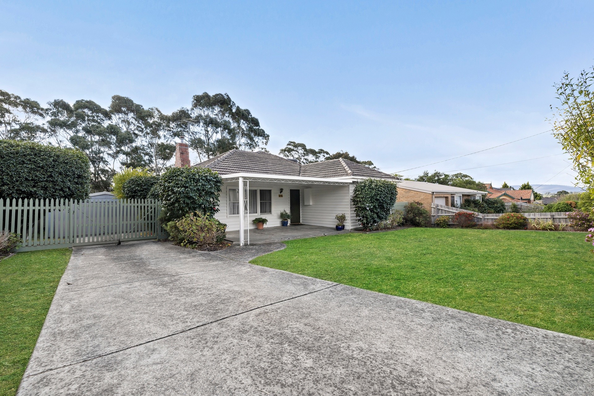 25 Lindwall Street, Glen Waverley, VIC 3150