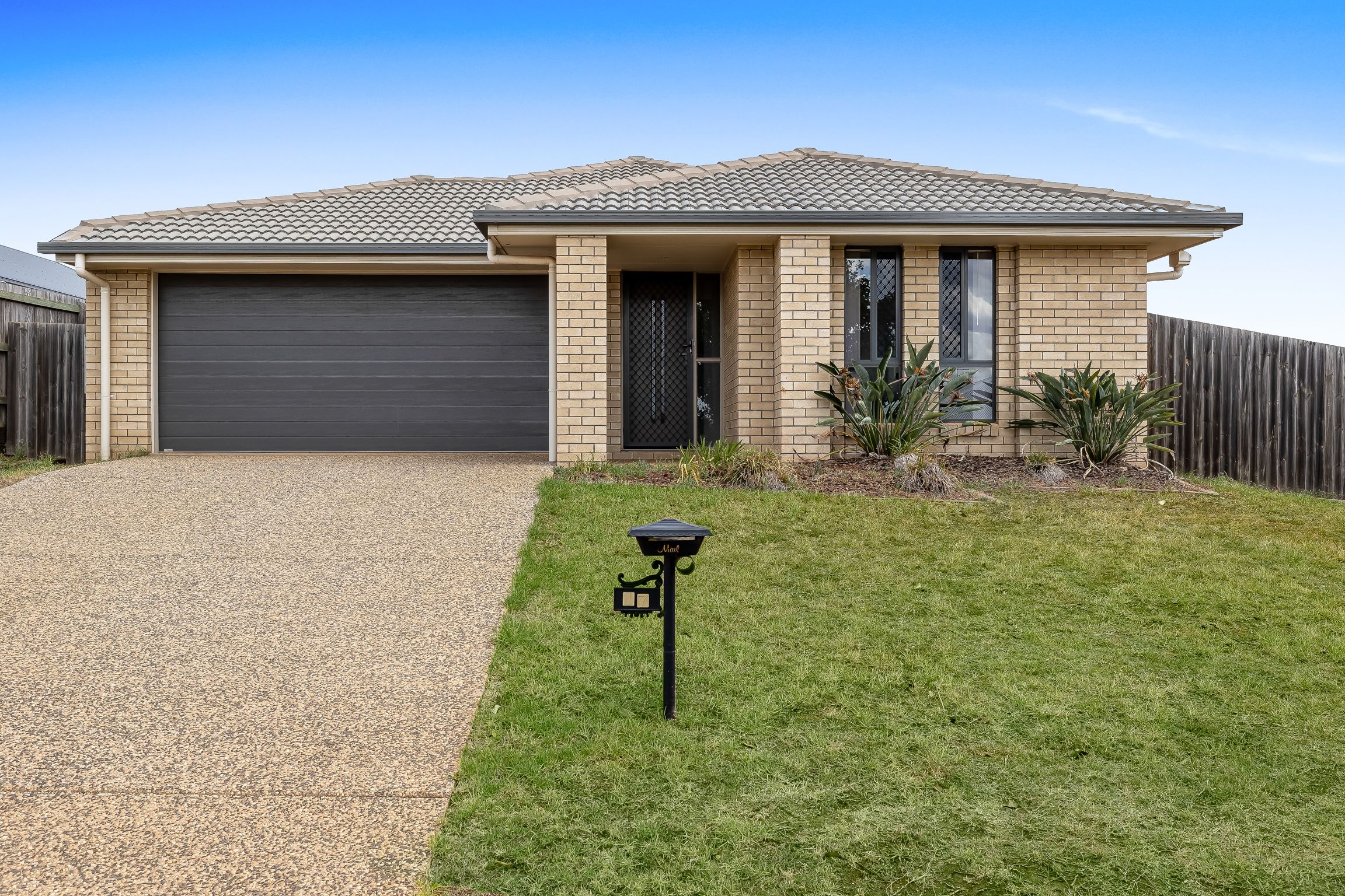 17 Goshawk Drive , Kleinton QLD 4352