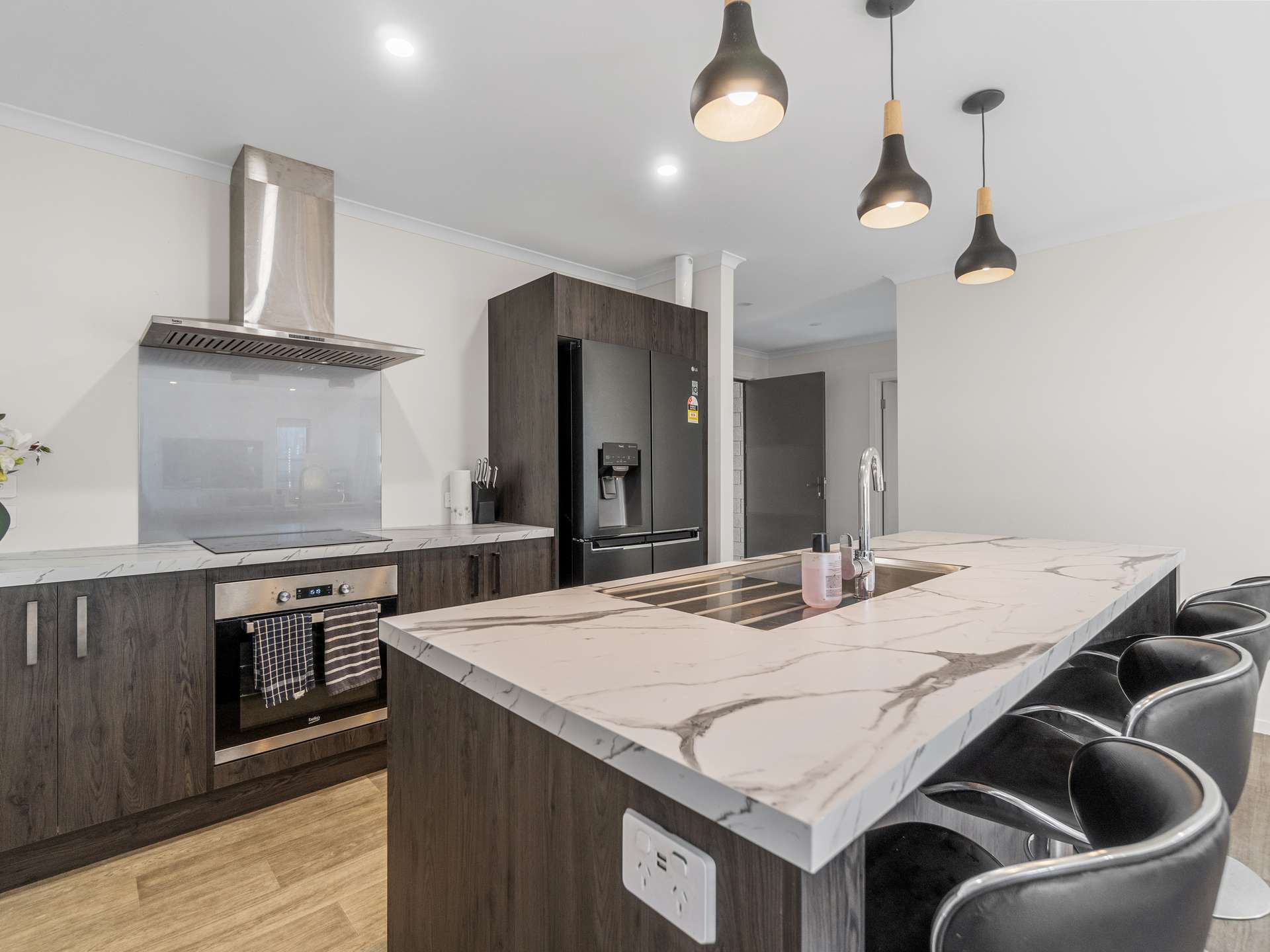 8 Jourdain Place photo 1