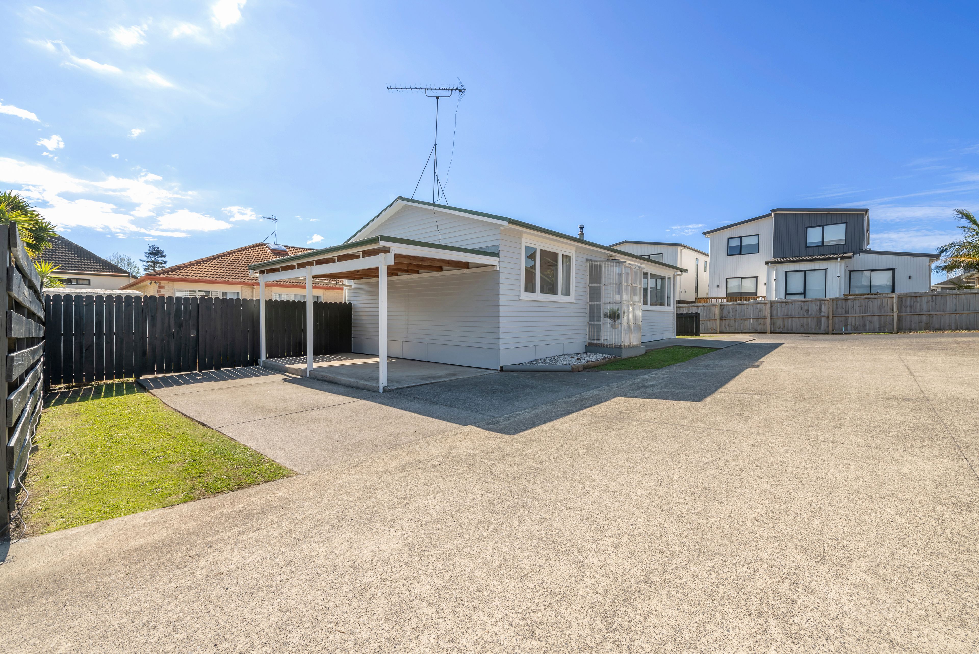 119 Moore Street, Howick, Manukau City