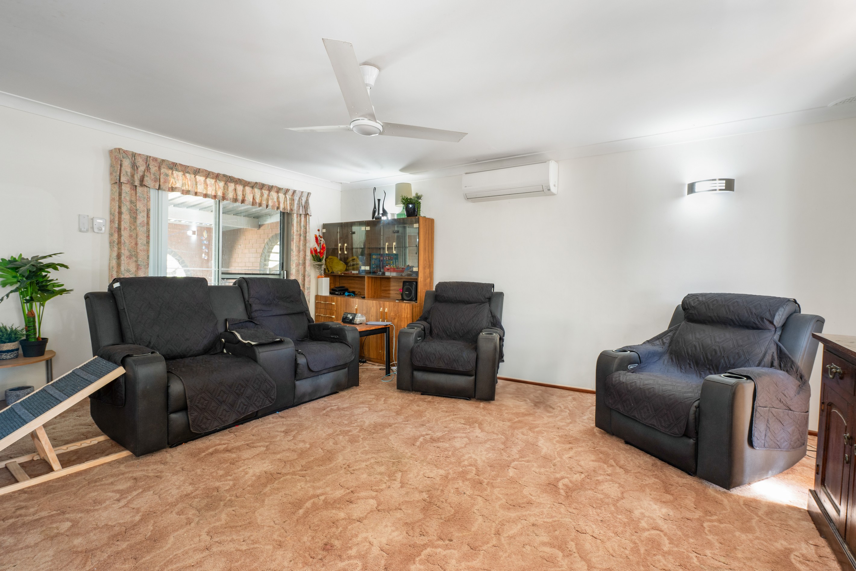 35 Malcolm Street, Bluff Point, WA 6530