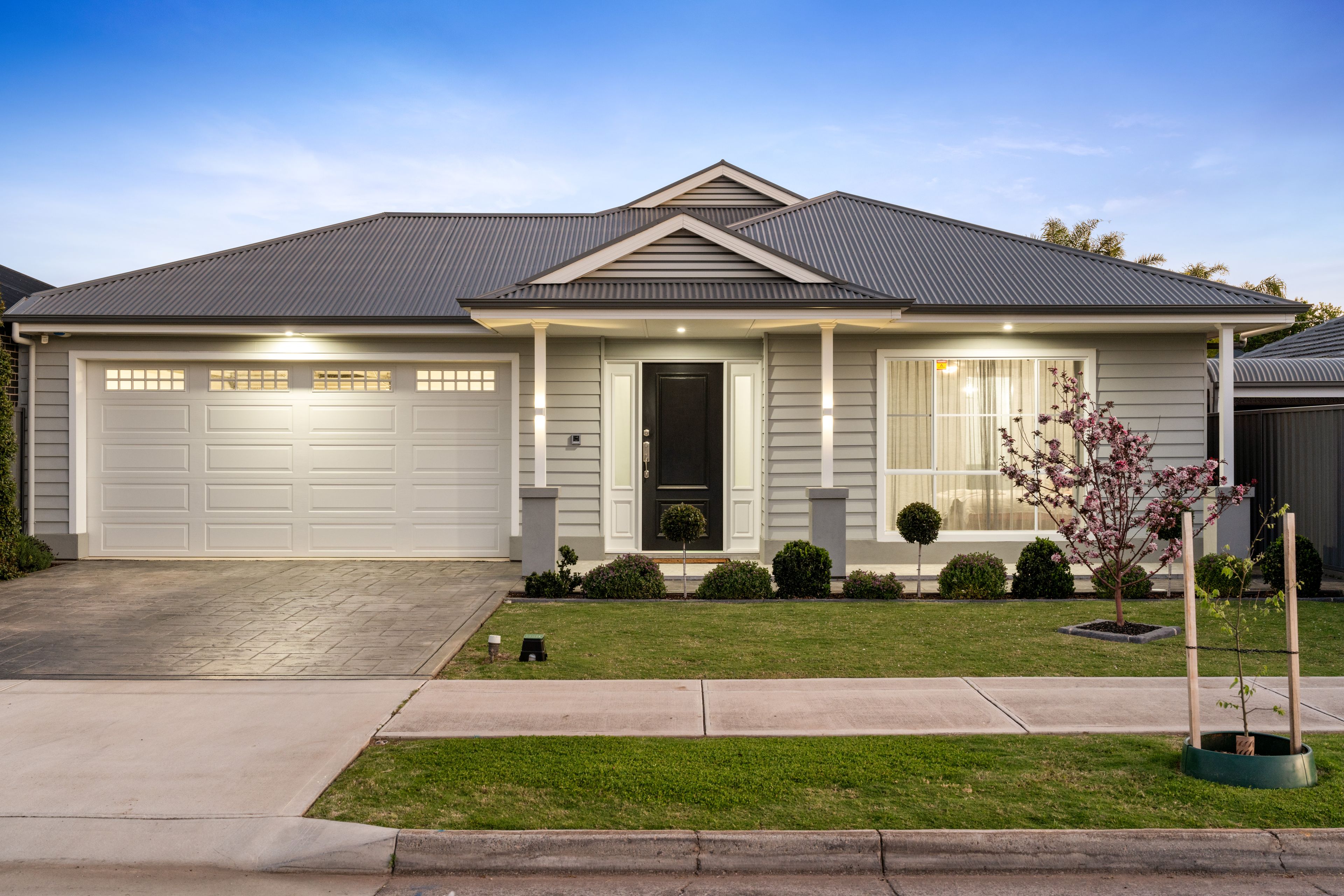 5 Raymond Avenue, Seaton, SA 5023