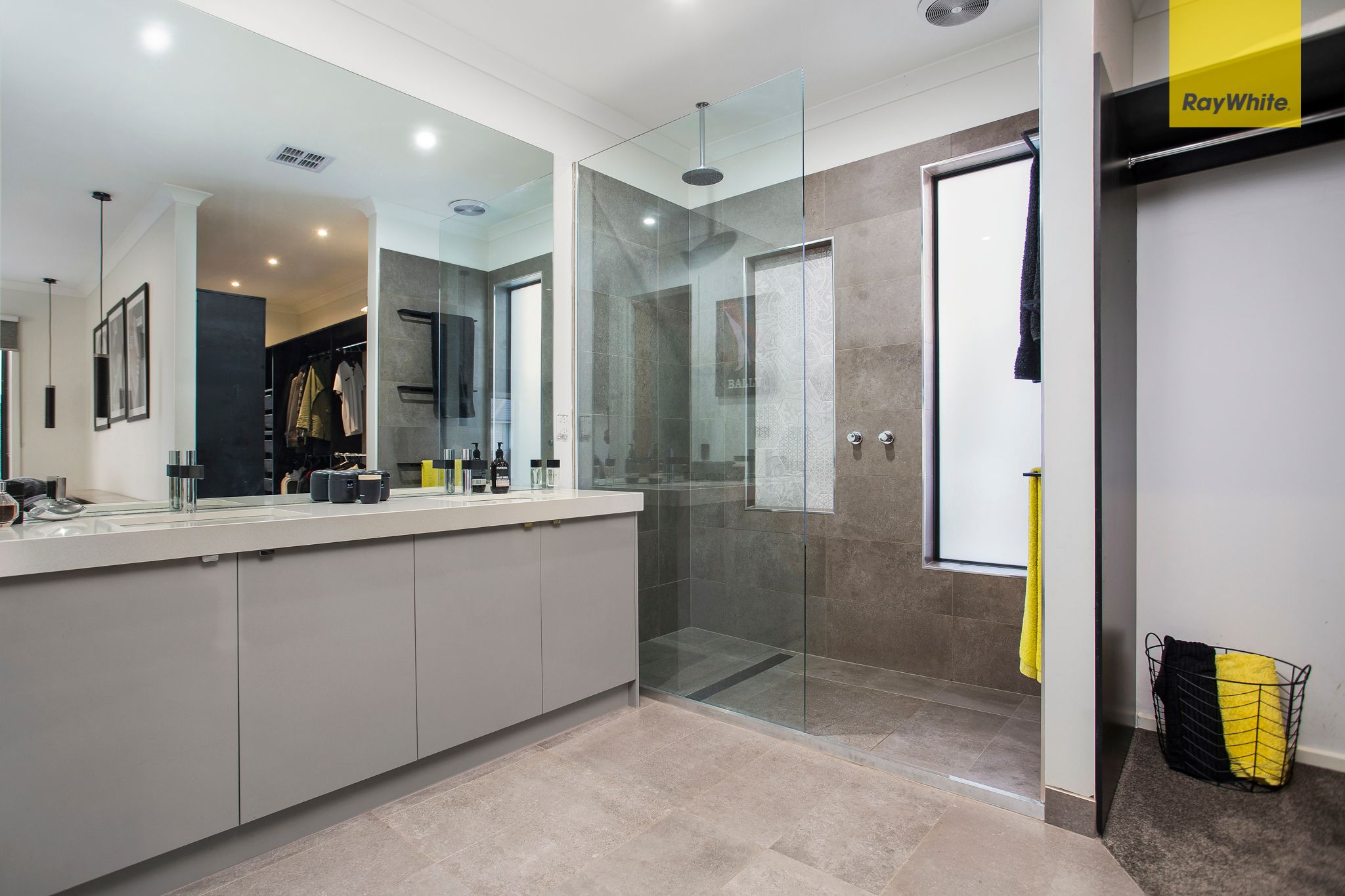 21 Balerno Way, Taylors Hill, VIC 3037