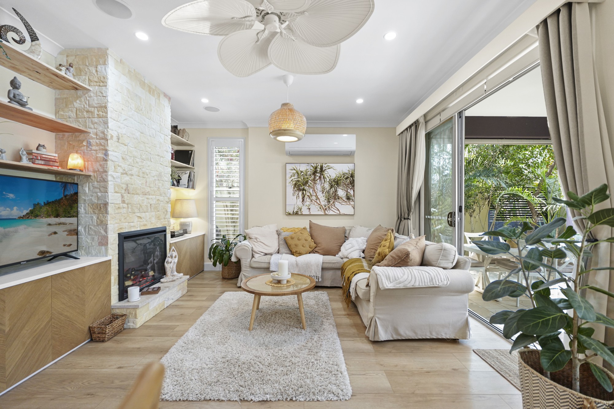 3043 Everglade Avenue, Carrara, QLD 4211