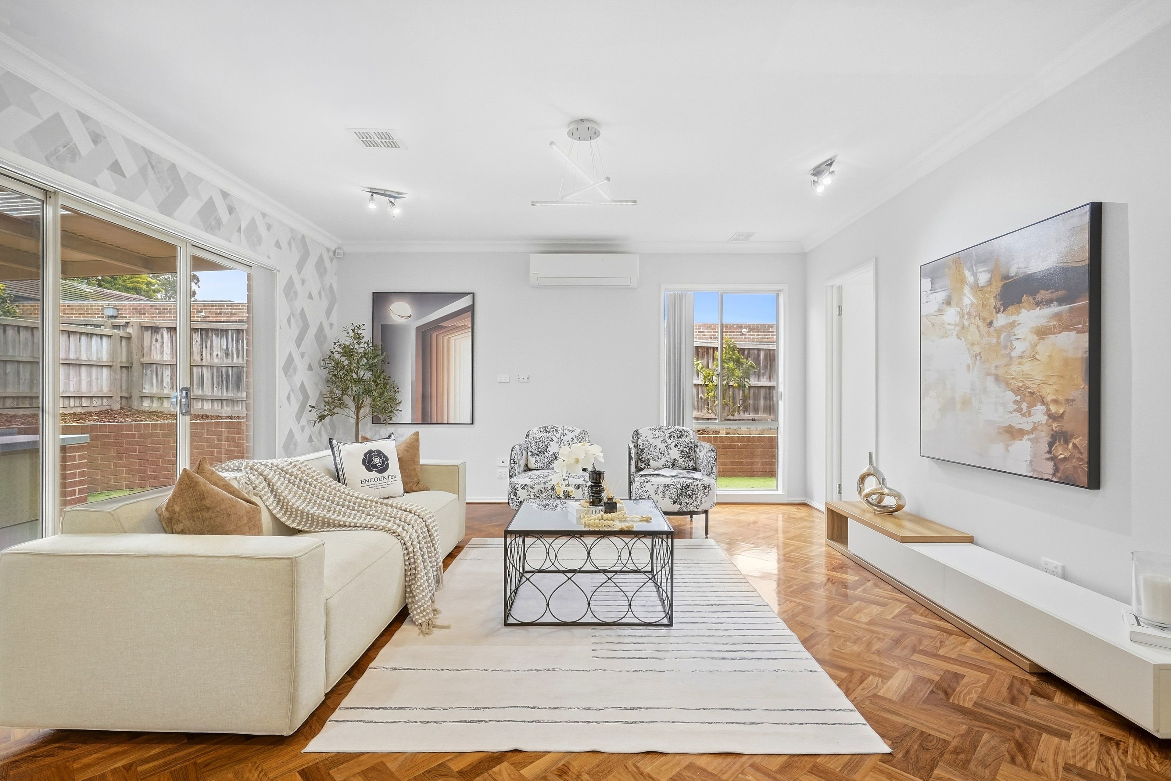 33 Luckie Street — photo 4 of 11