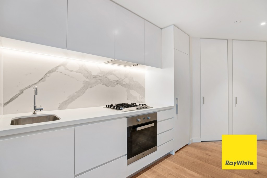614/77 Queens Road, Melbourne, VIC 3000