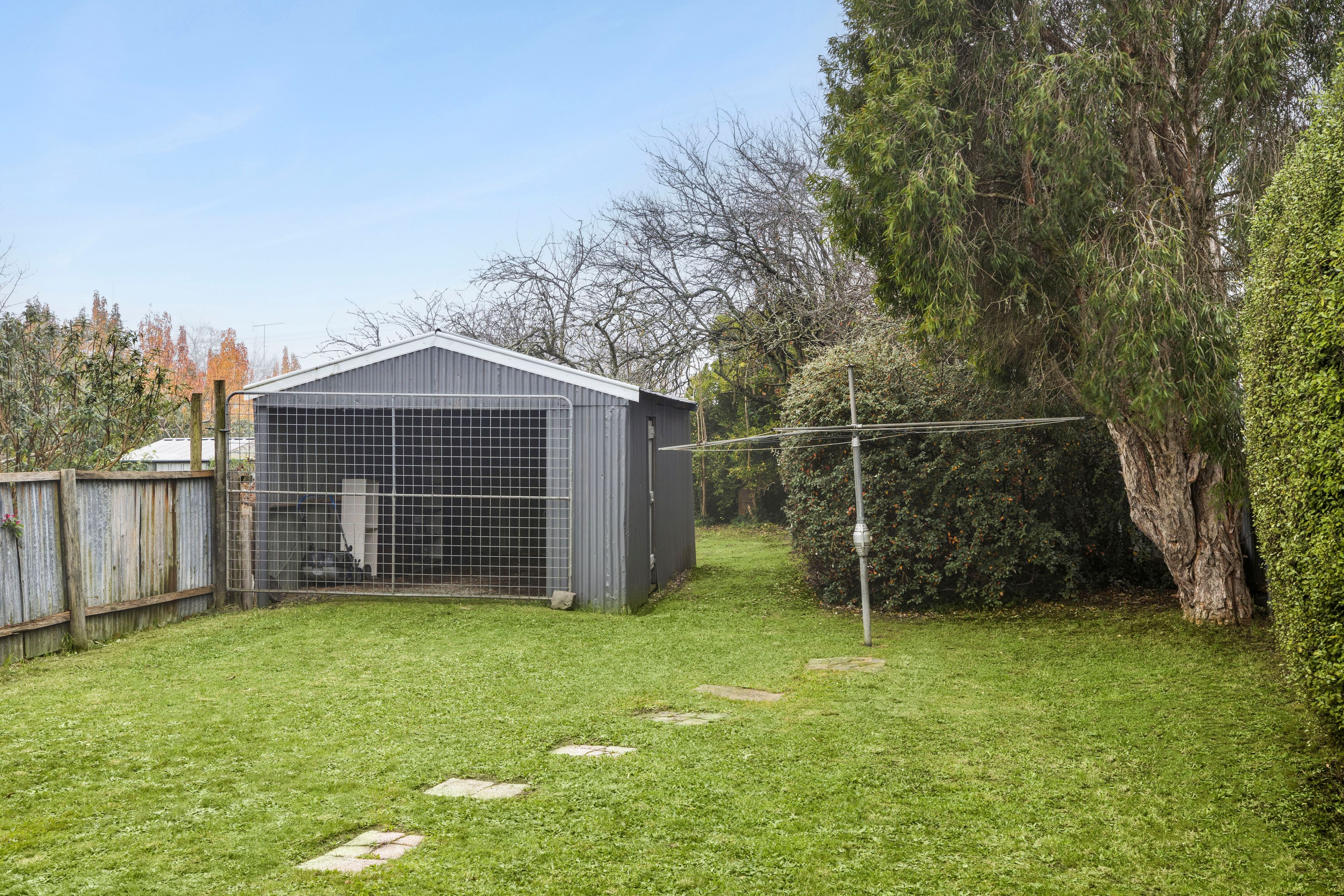 42 Hutton Street — photo 12 of 17