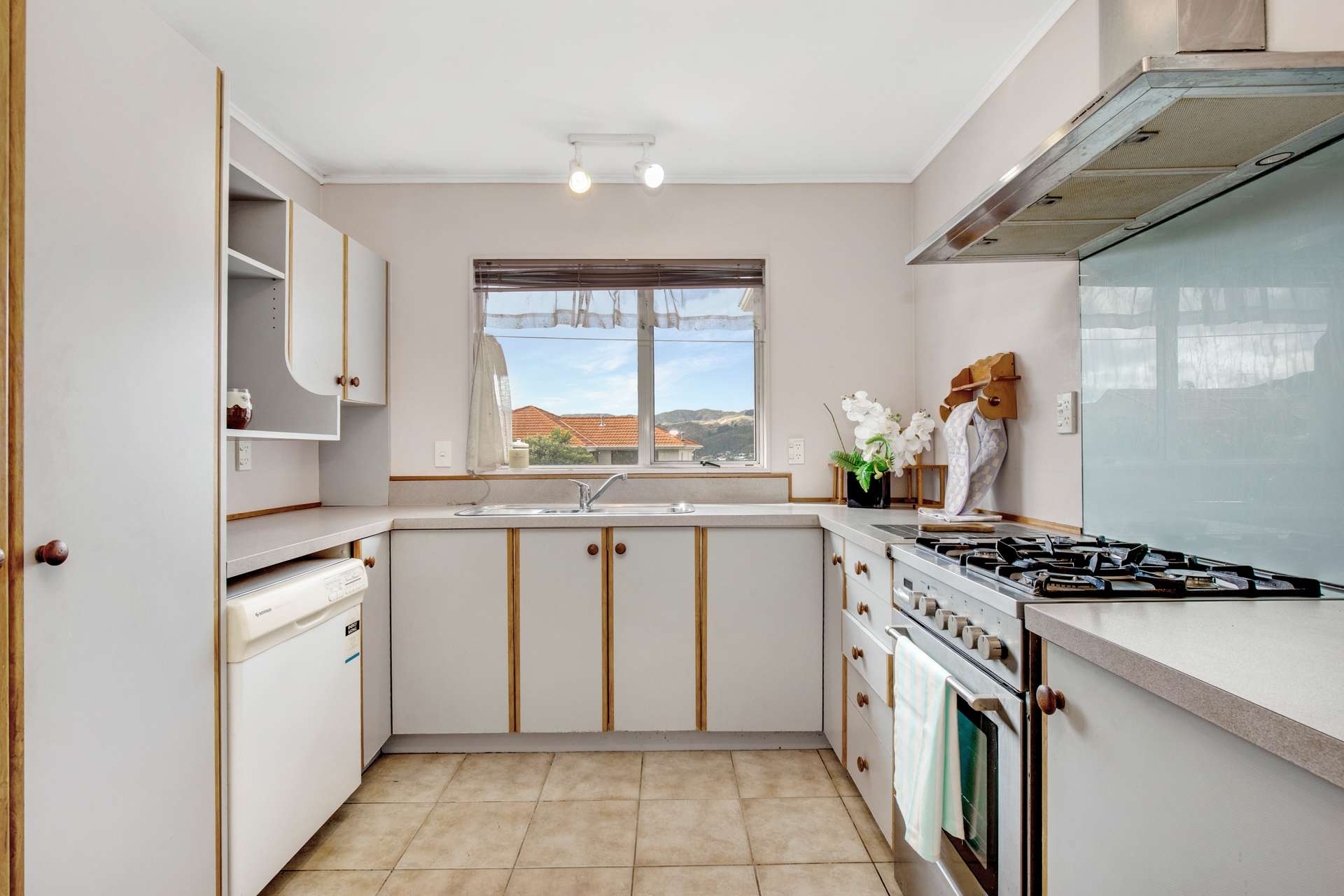 20 Ordley Grove photo 4