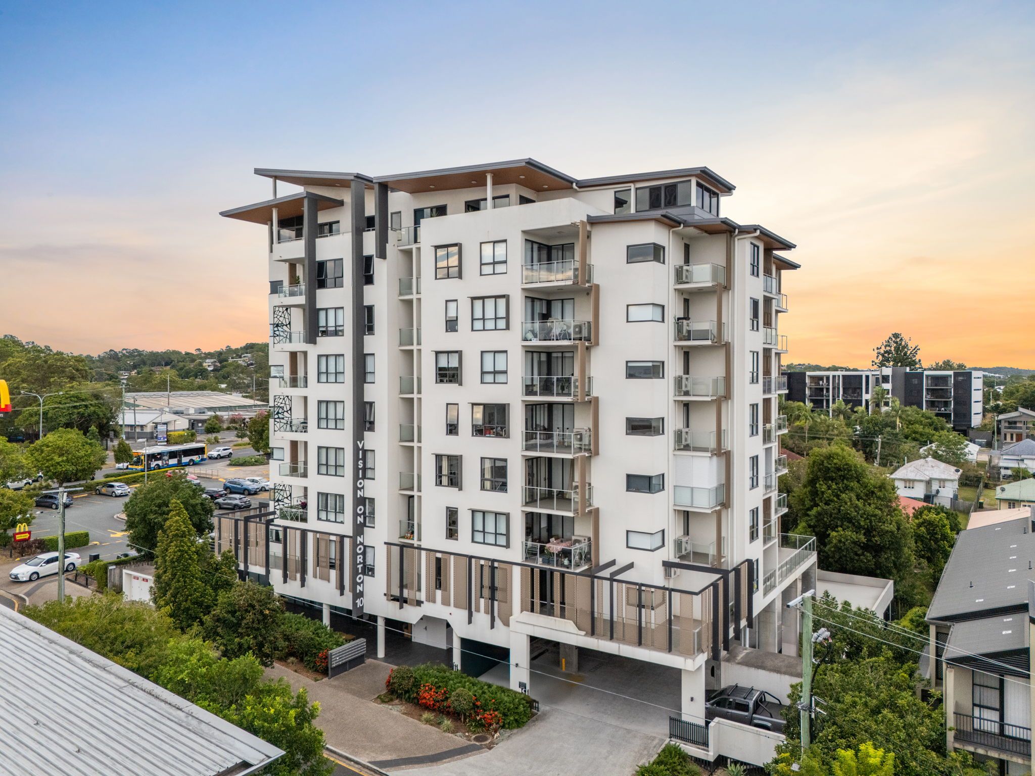 202/10 Norton Street, Upper Mount Gravatt, QLD 4122