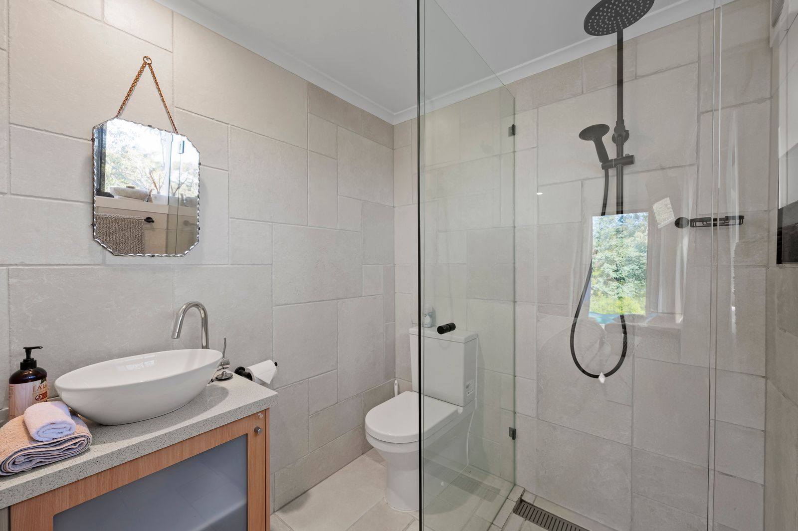 3 Grandview Drive — photo 8 of 12