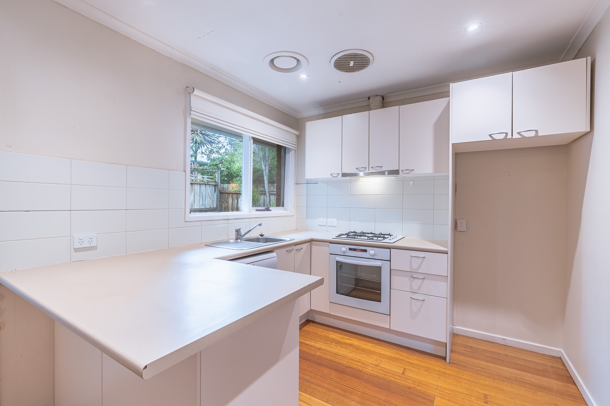7/1328 Dandenong Road, Hughesdale, VIC 3166