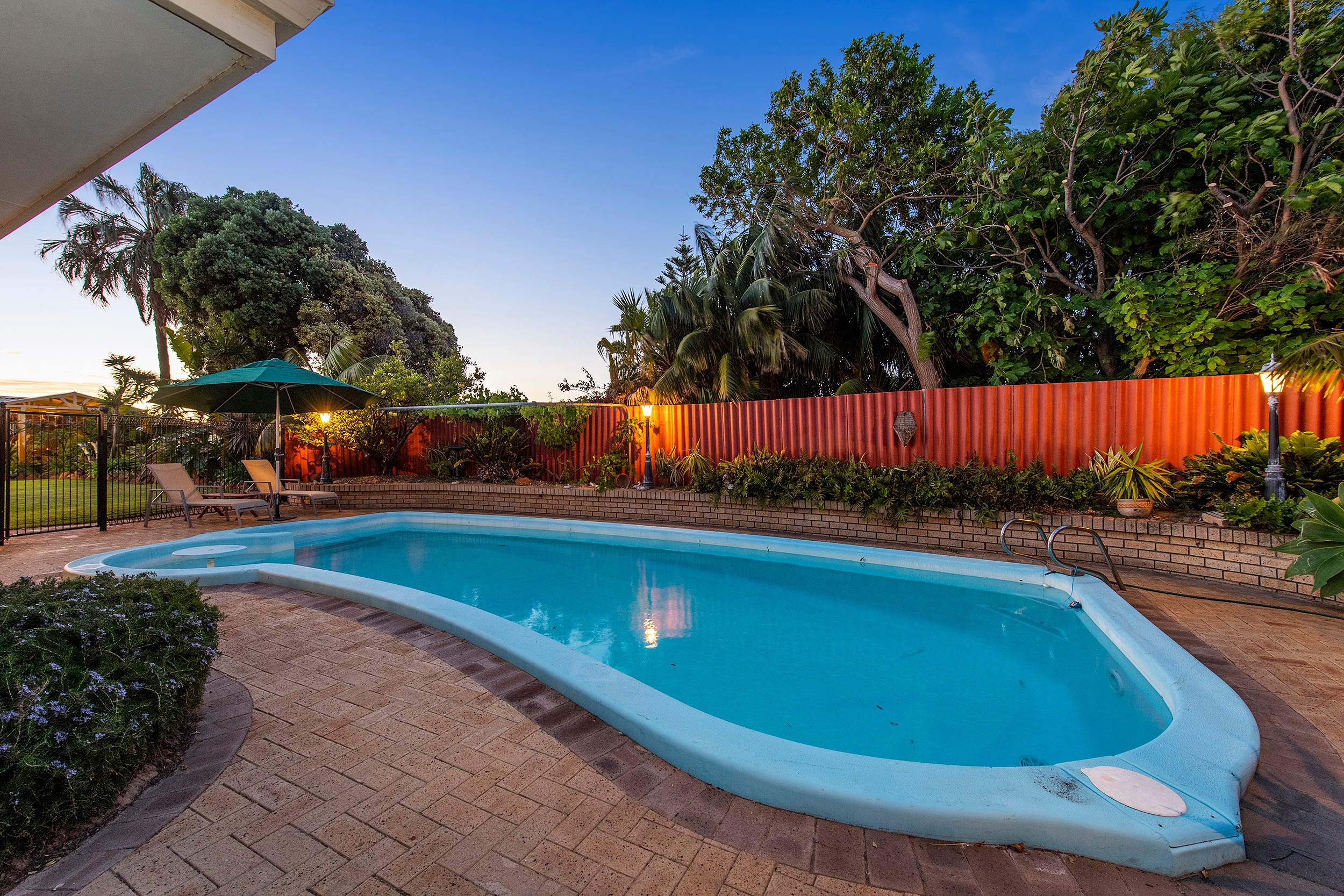 9 Caspian Mews, Waikiki, WA 6169